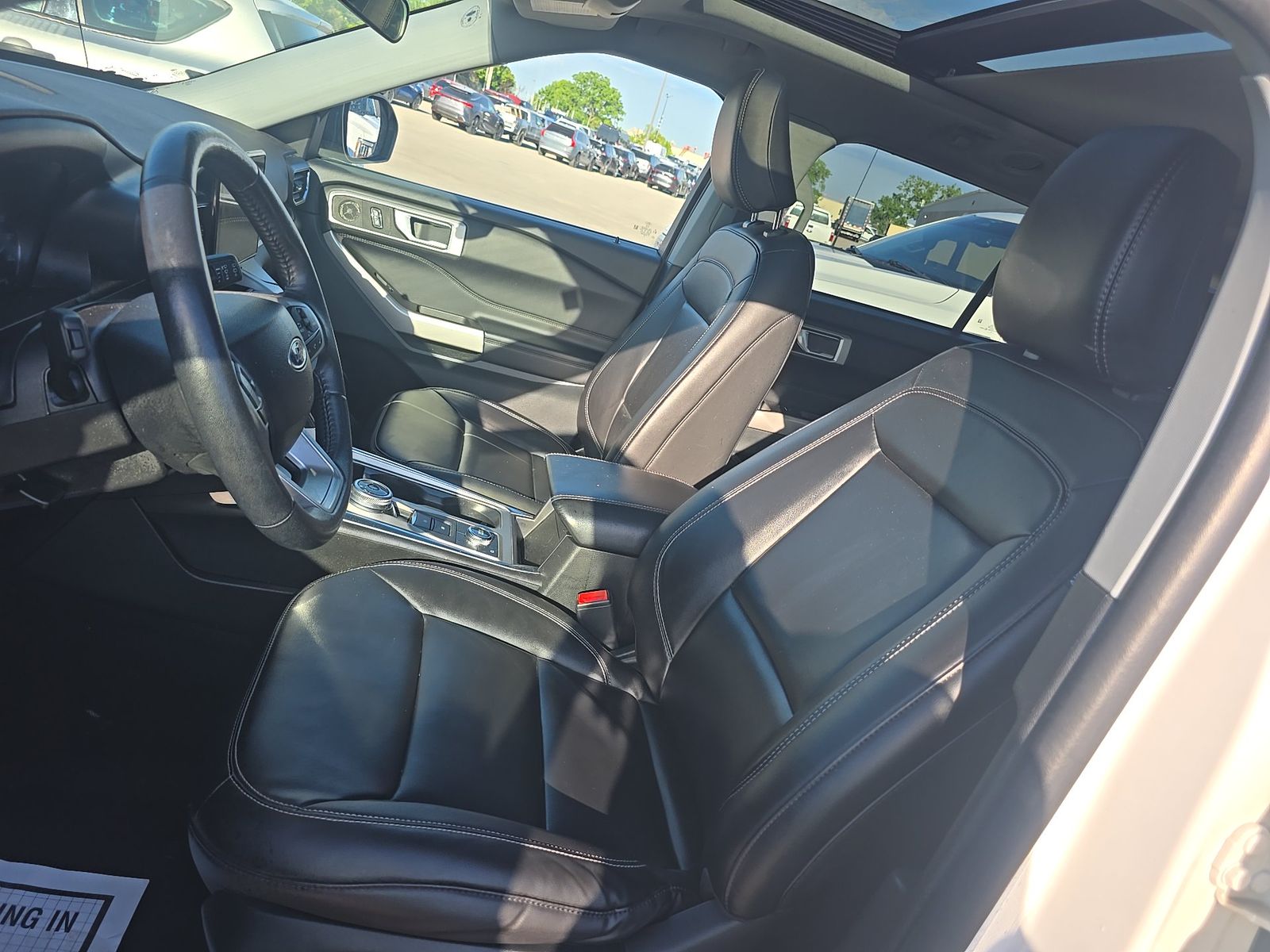 FORD EXPLORER - 8