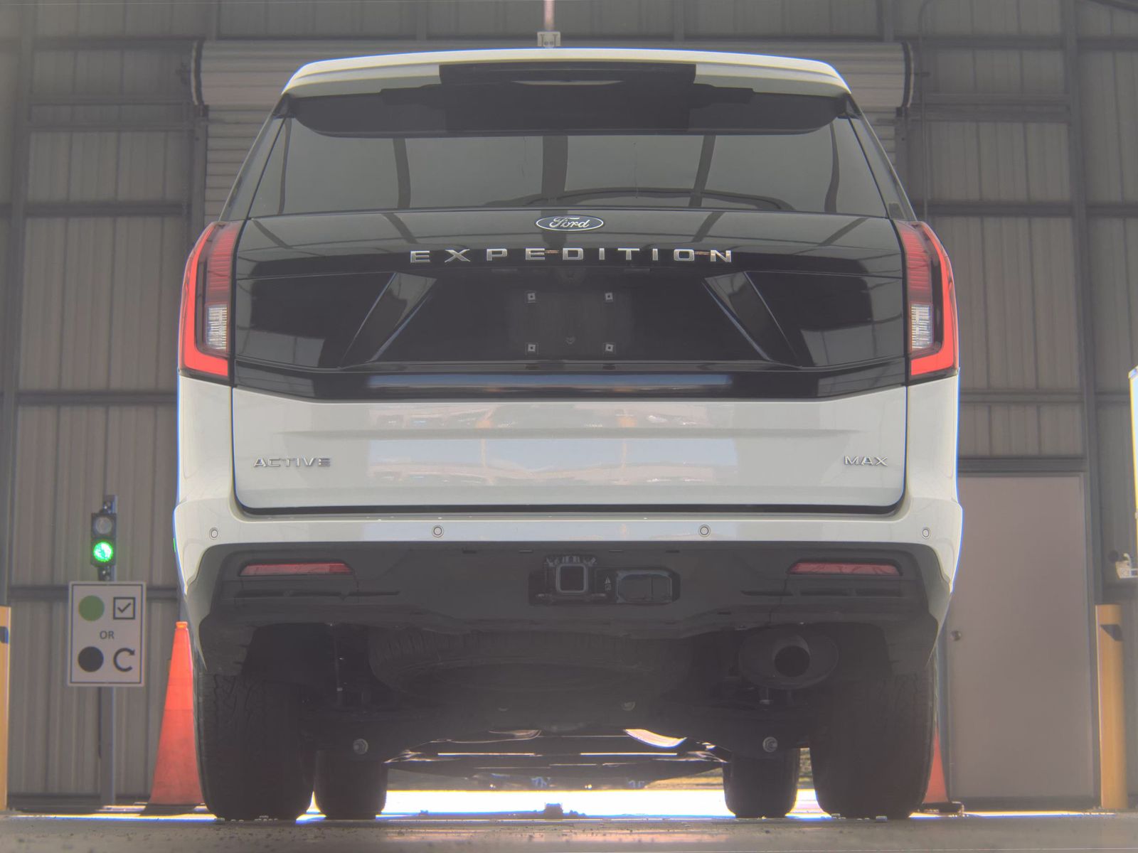 FORD EXPEDITION MAX - 8