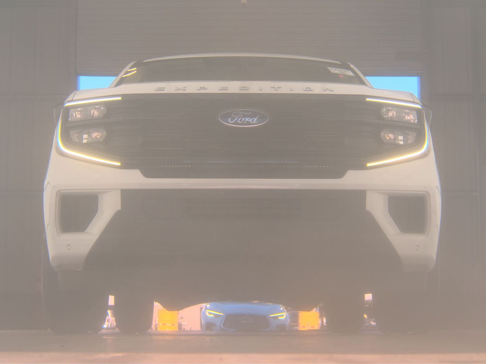 FORD EXPEDITION MAX - 4