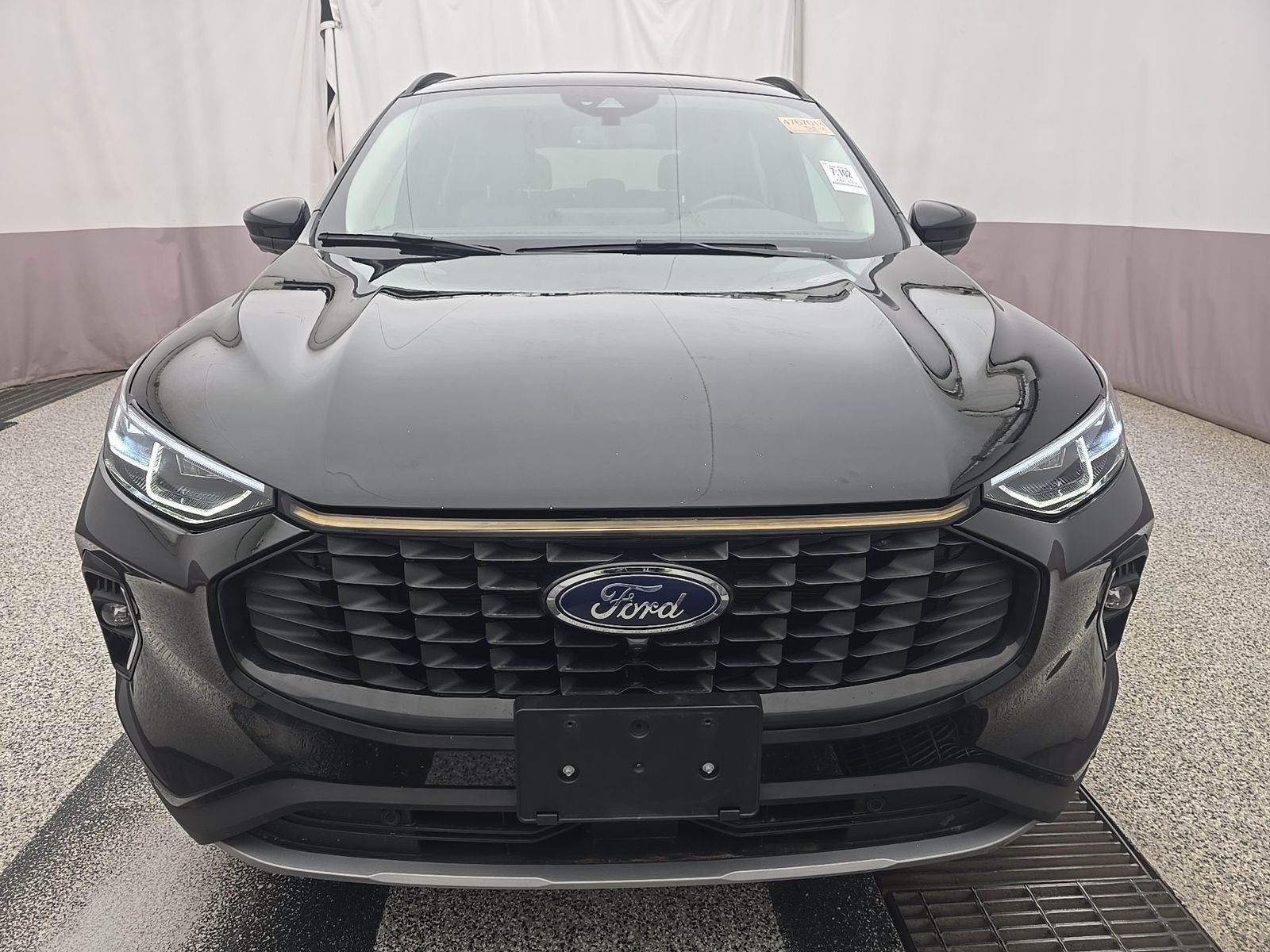 FORD ESCAPE - 3