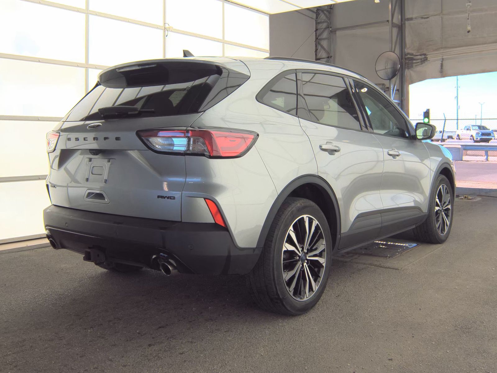 FORD ESCAPE - 6