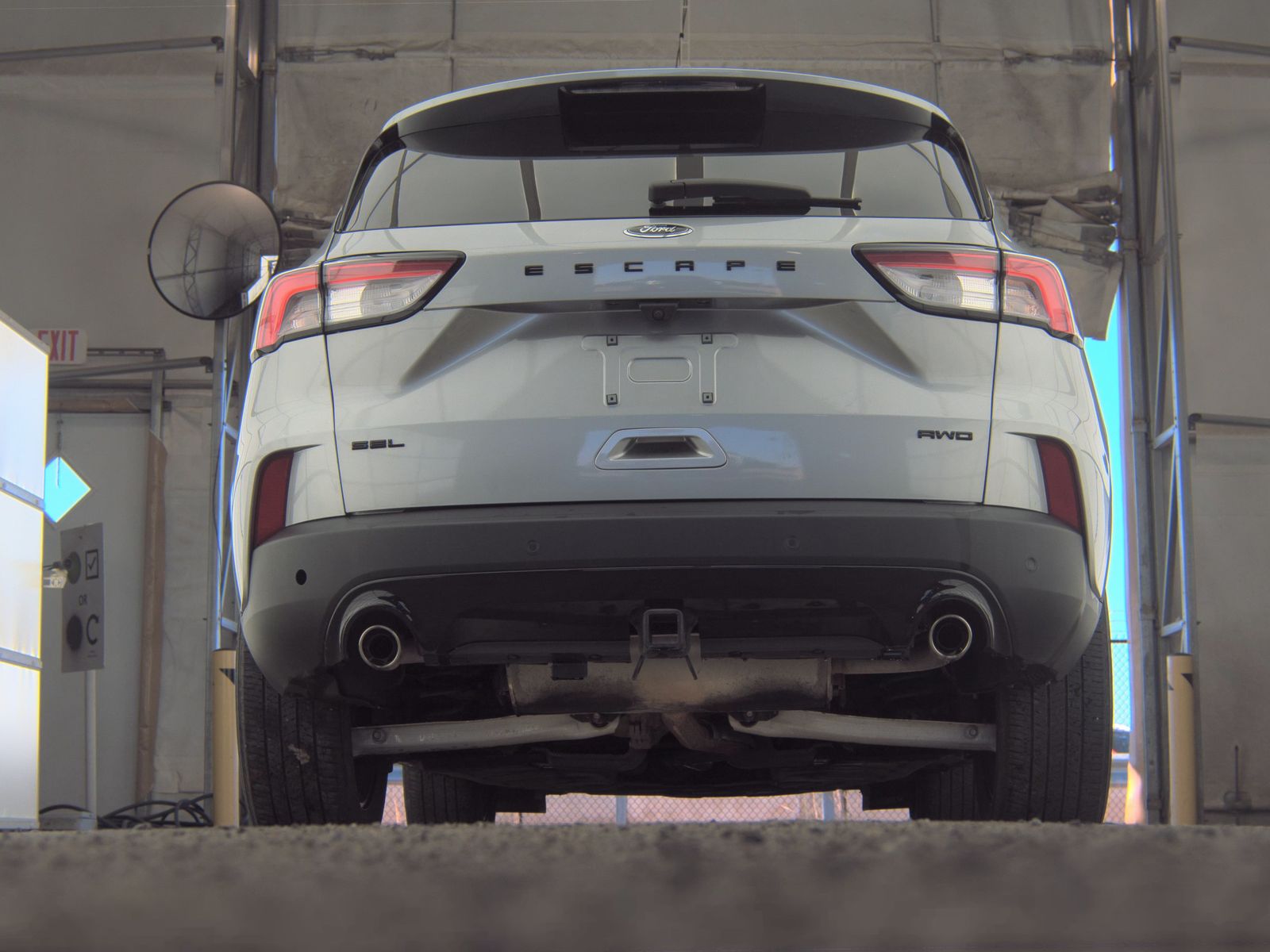 FORD ESCAPE - 8