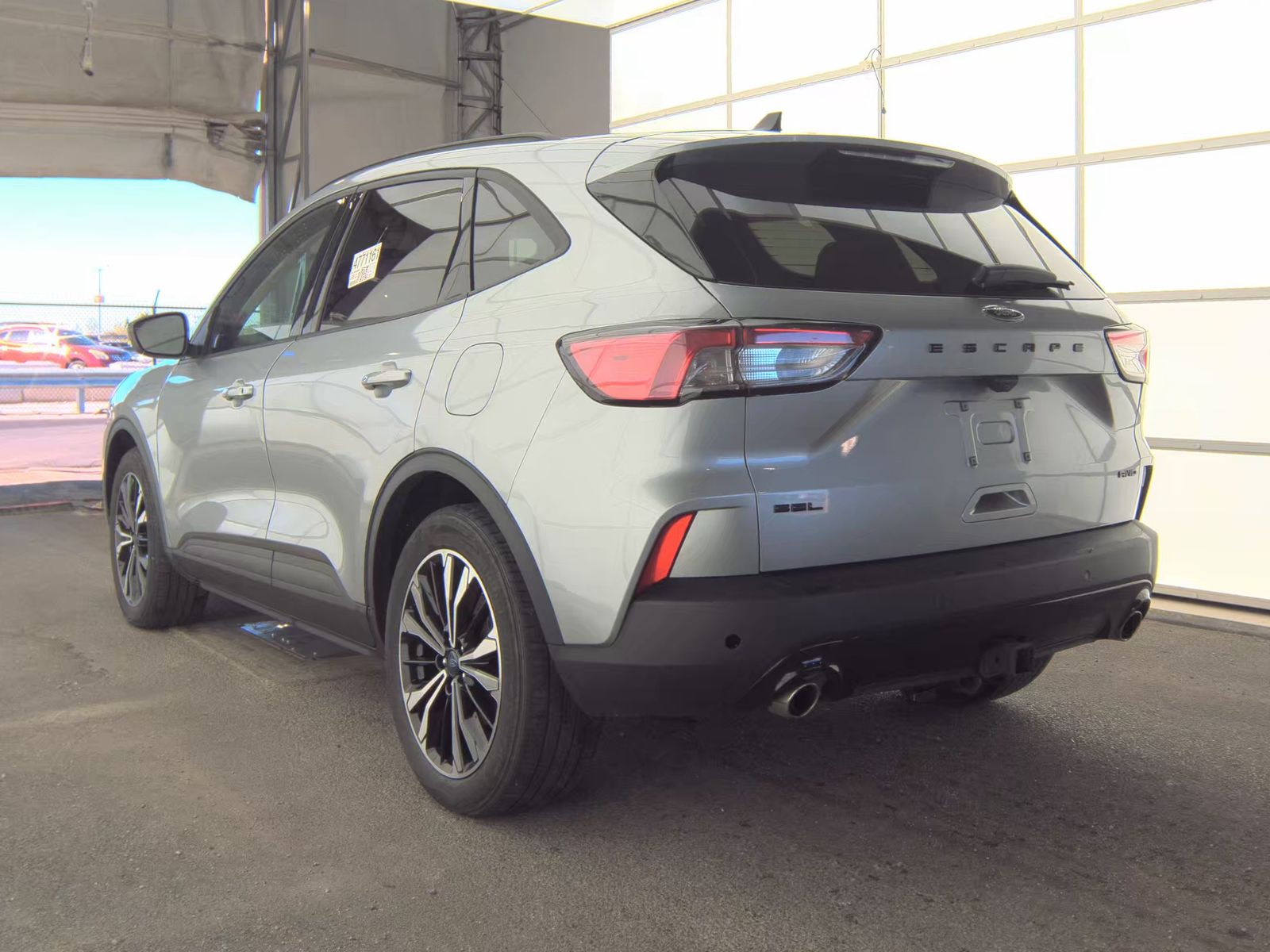 FORD ESCAPE - 9