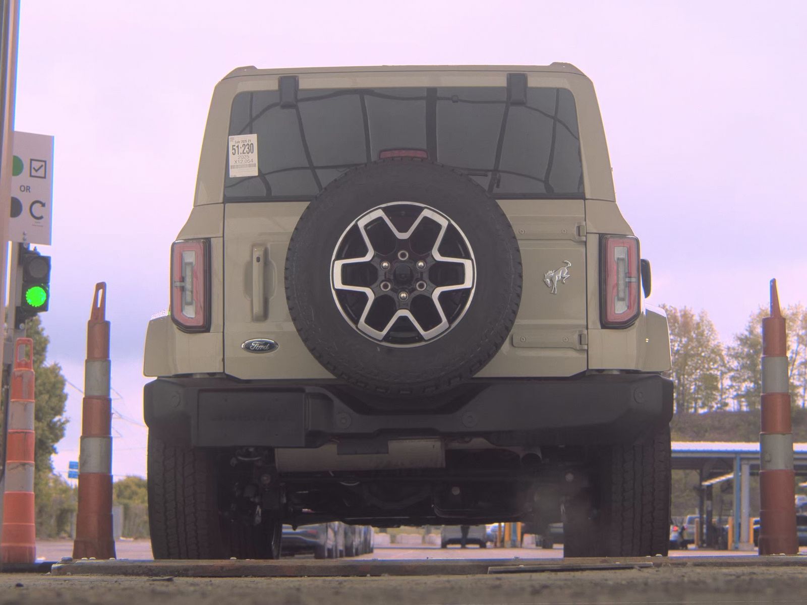 FORD BRONCO - 8