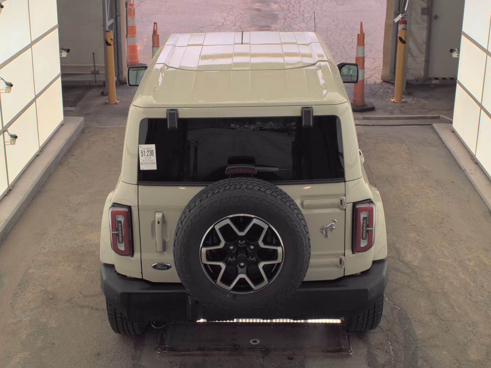FORD BRONCO - 7