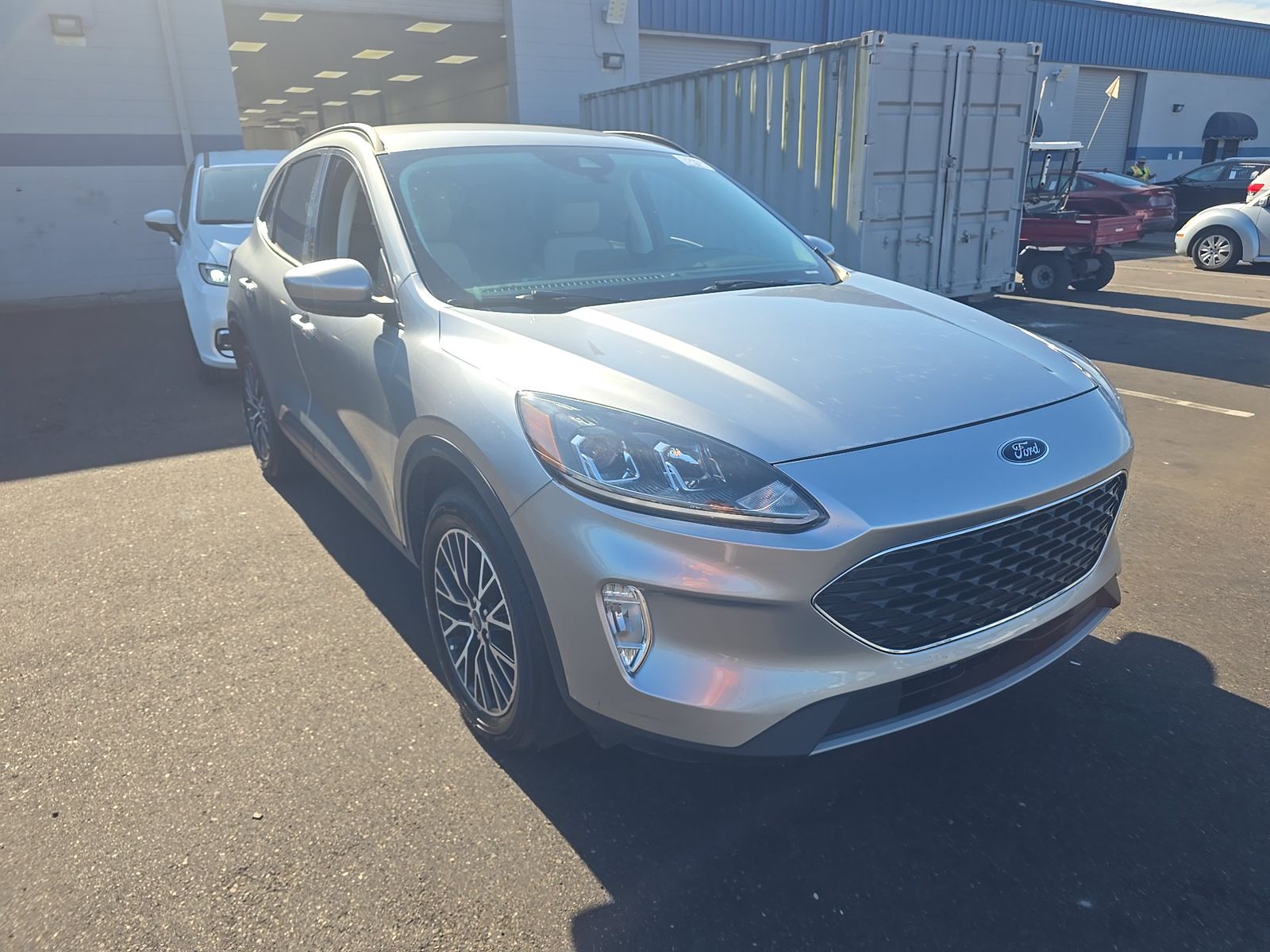 FORD ESCAPE - 4