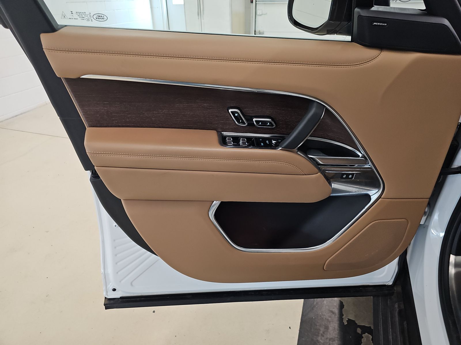 LAND ROVER RANGE ROVER - 10