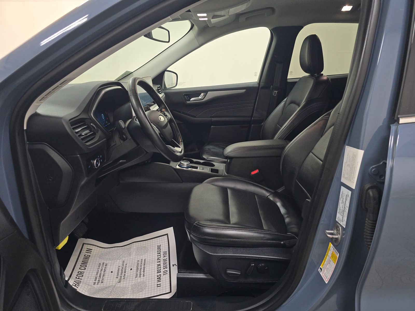 FORD ESCAPE - 8