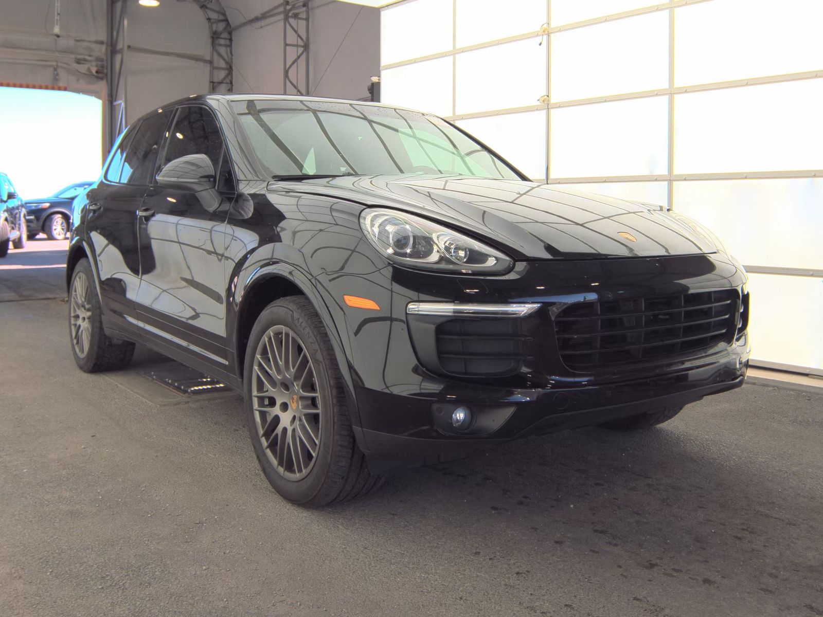 PORSCHE CAYENNE - 5