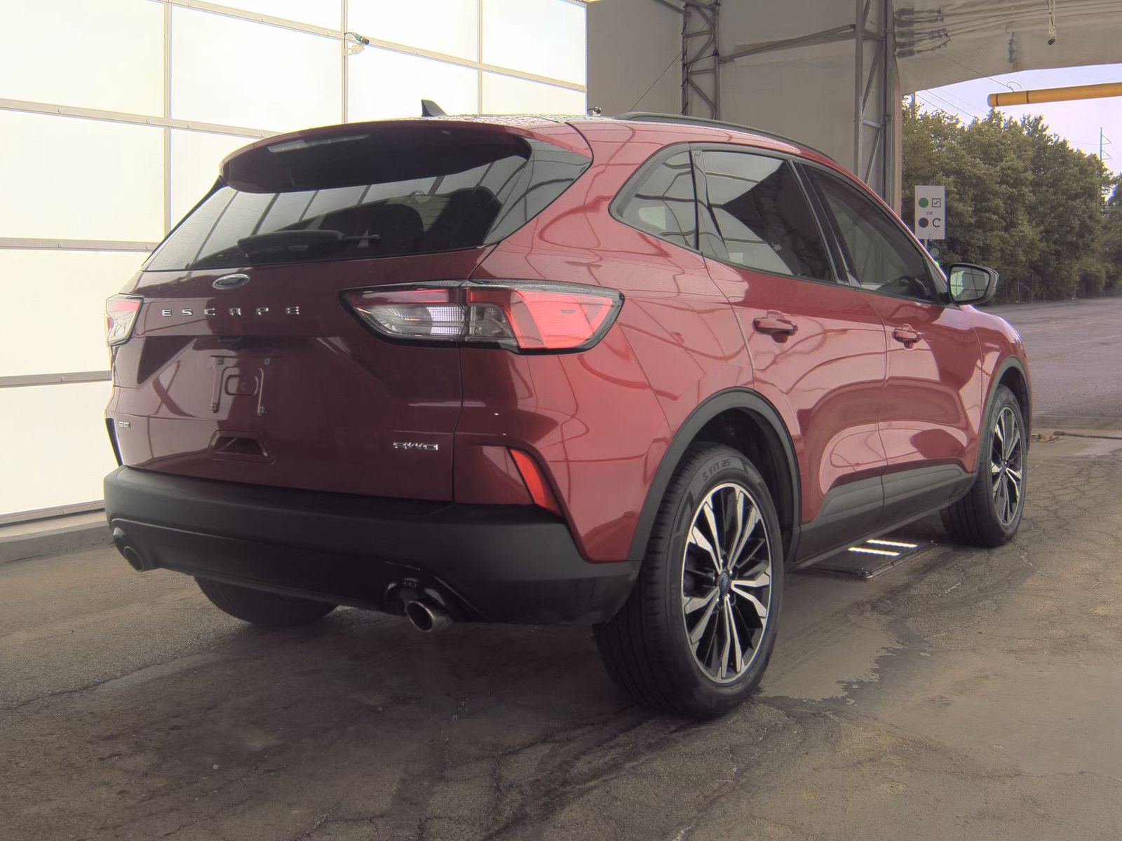 FORD ESCAPE - 6