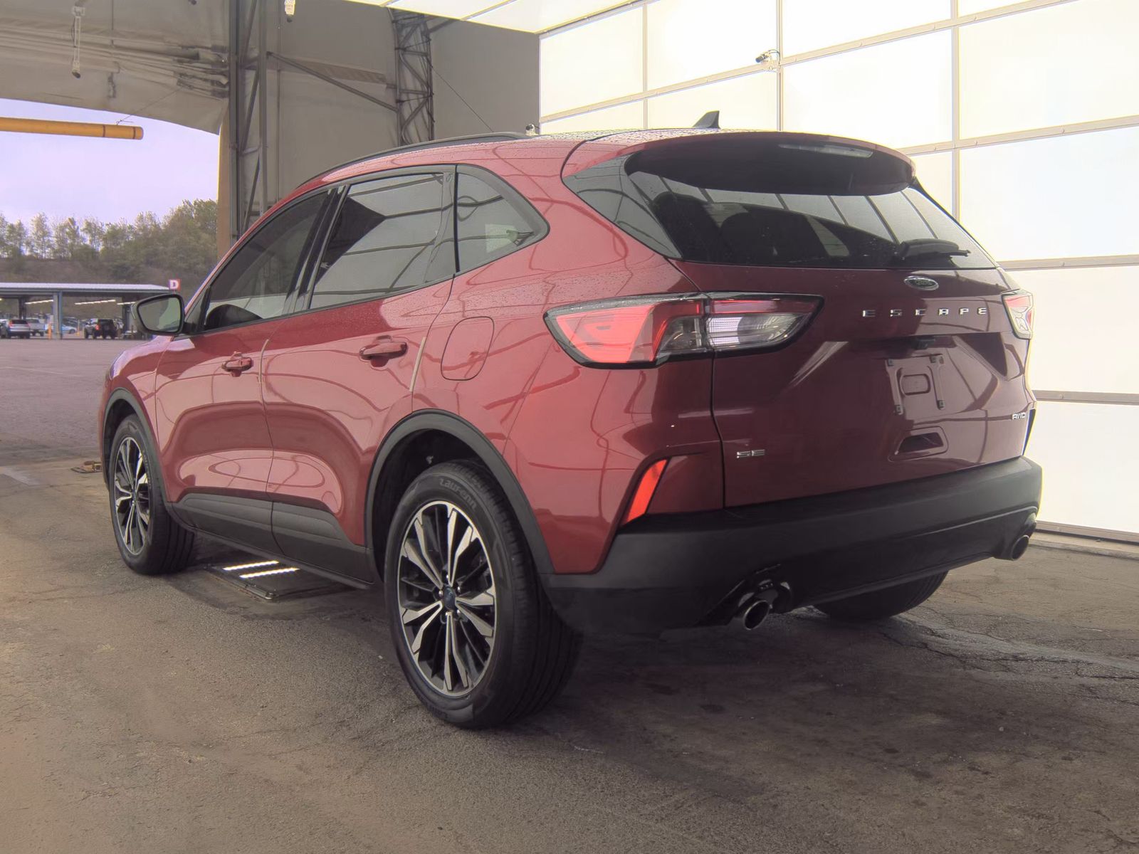 FORD ESCAPE - 9