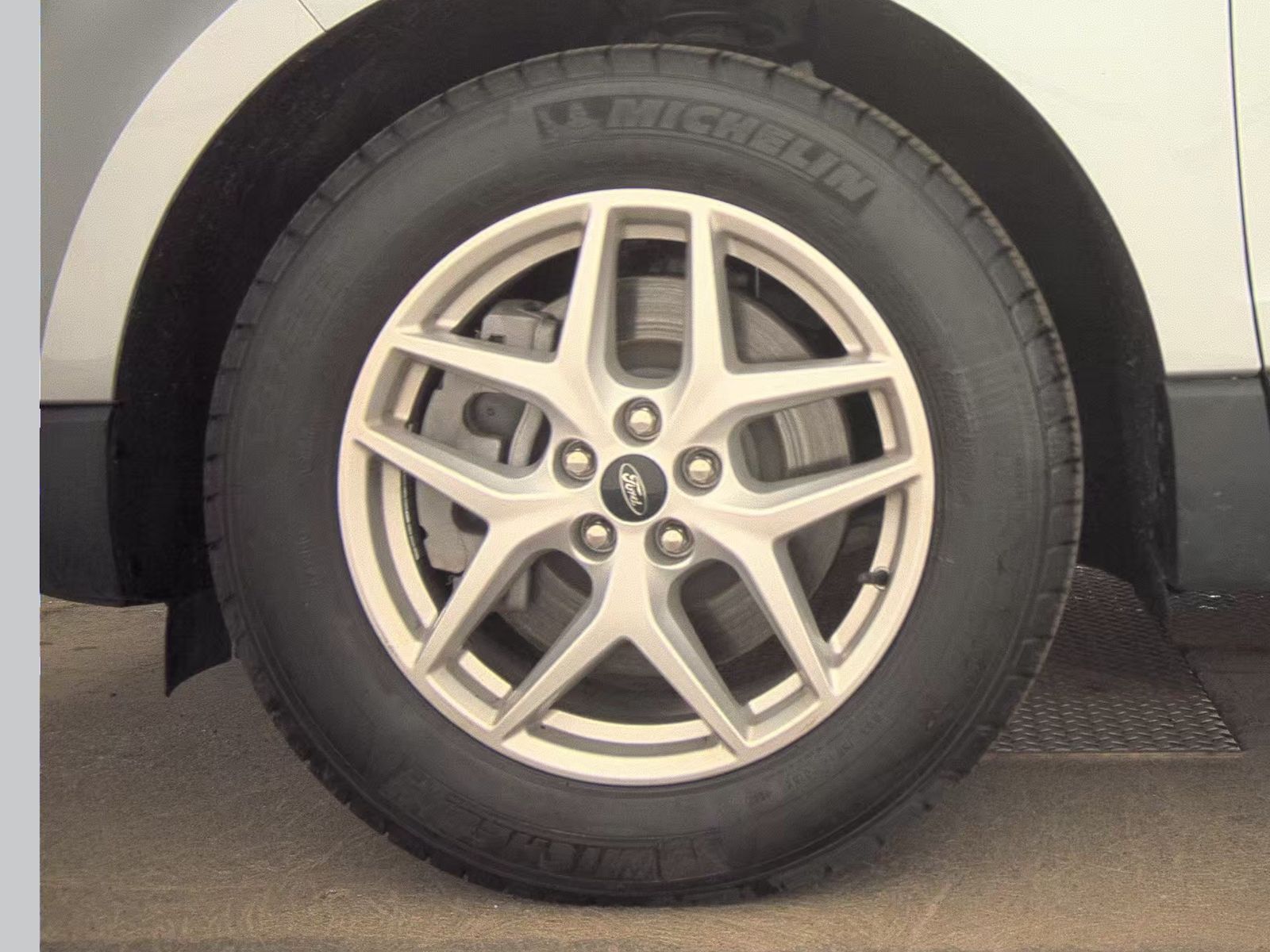 FORD EDGE - 10