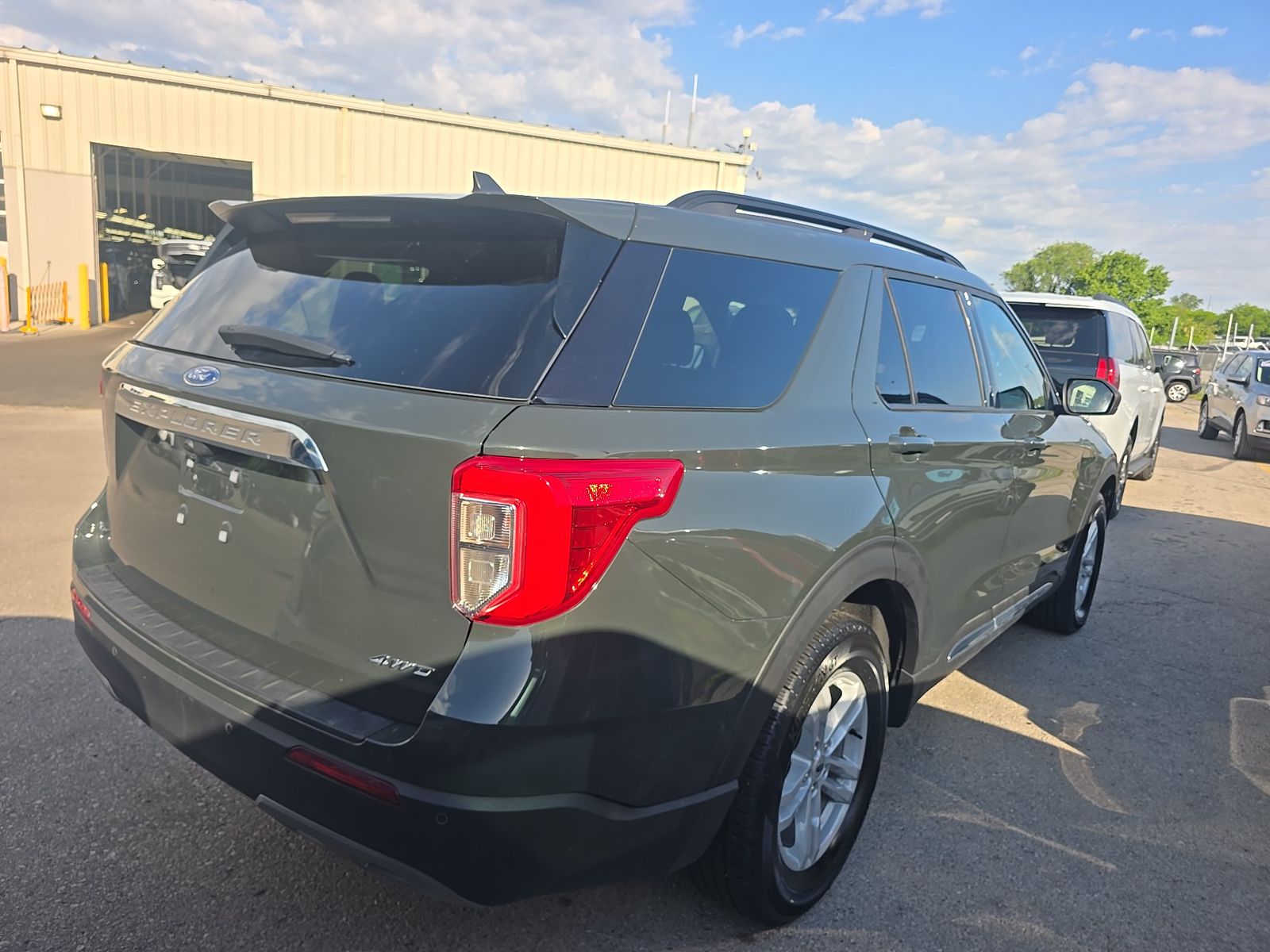 FORD EXPLORER - 5