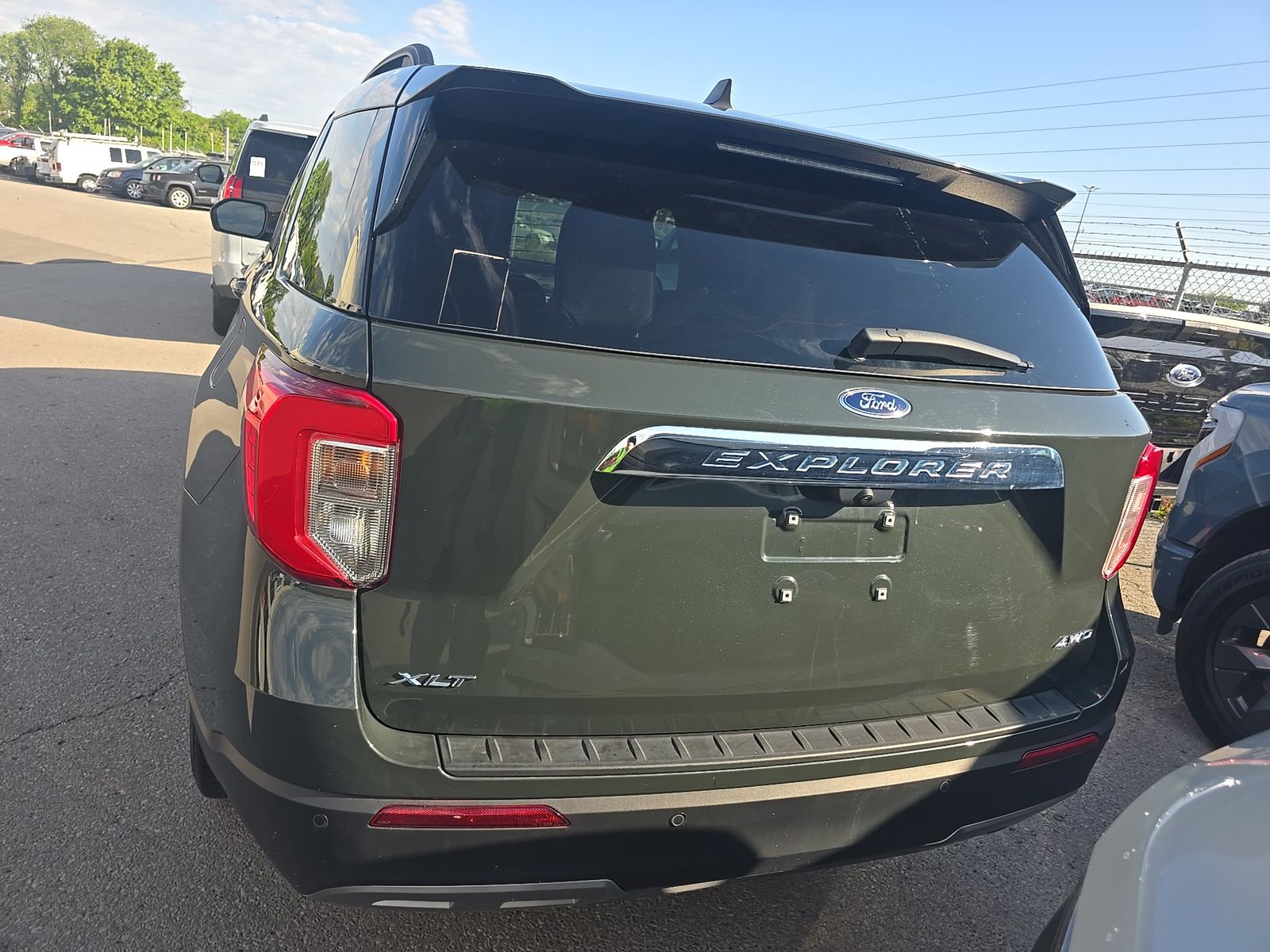 FORD EXPLORER - 6