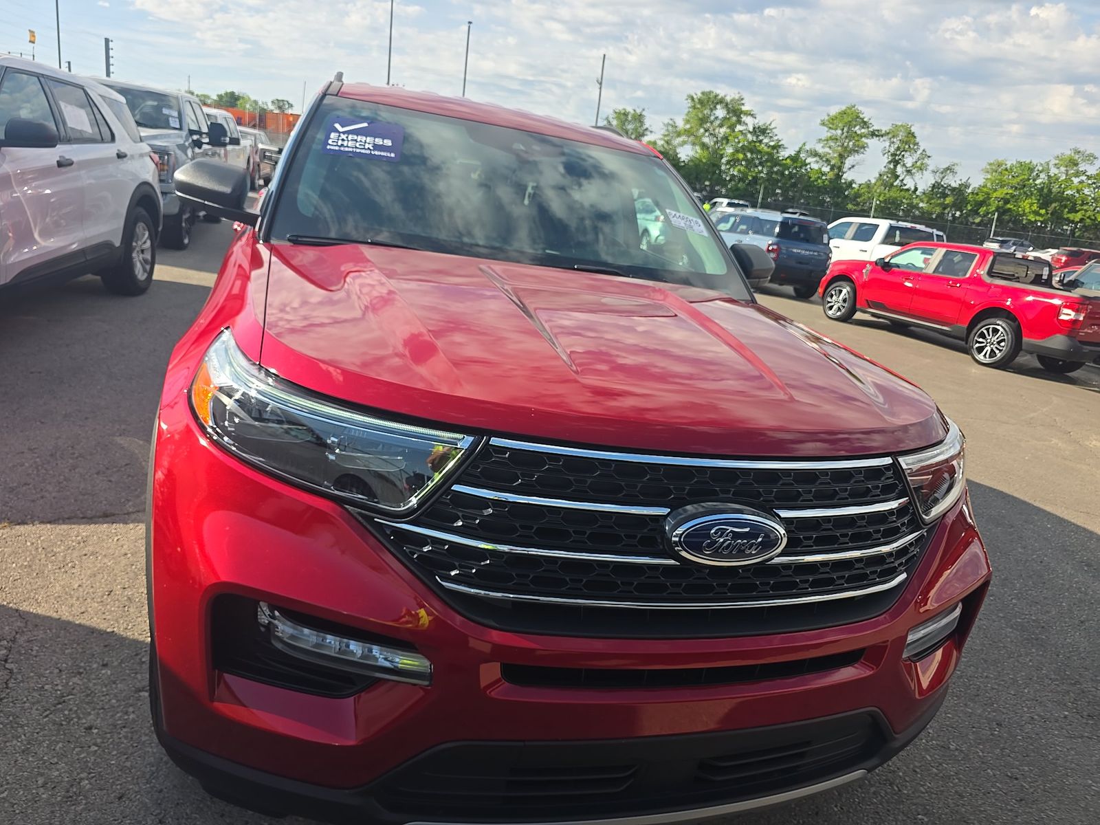 FORD EXPLORER - 3