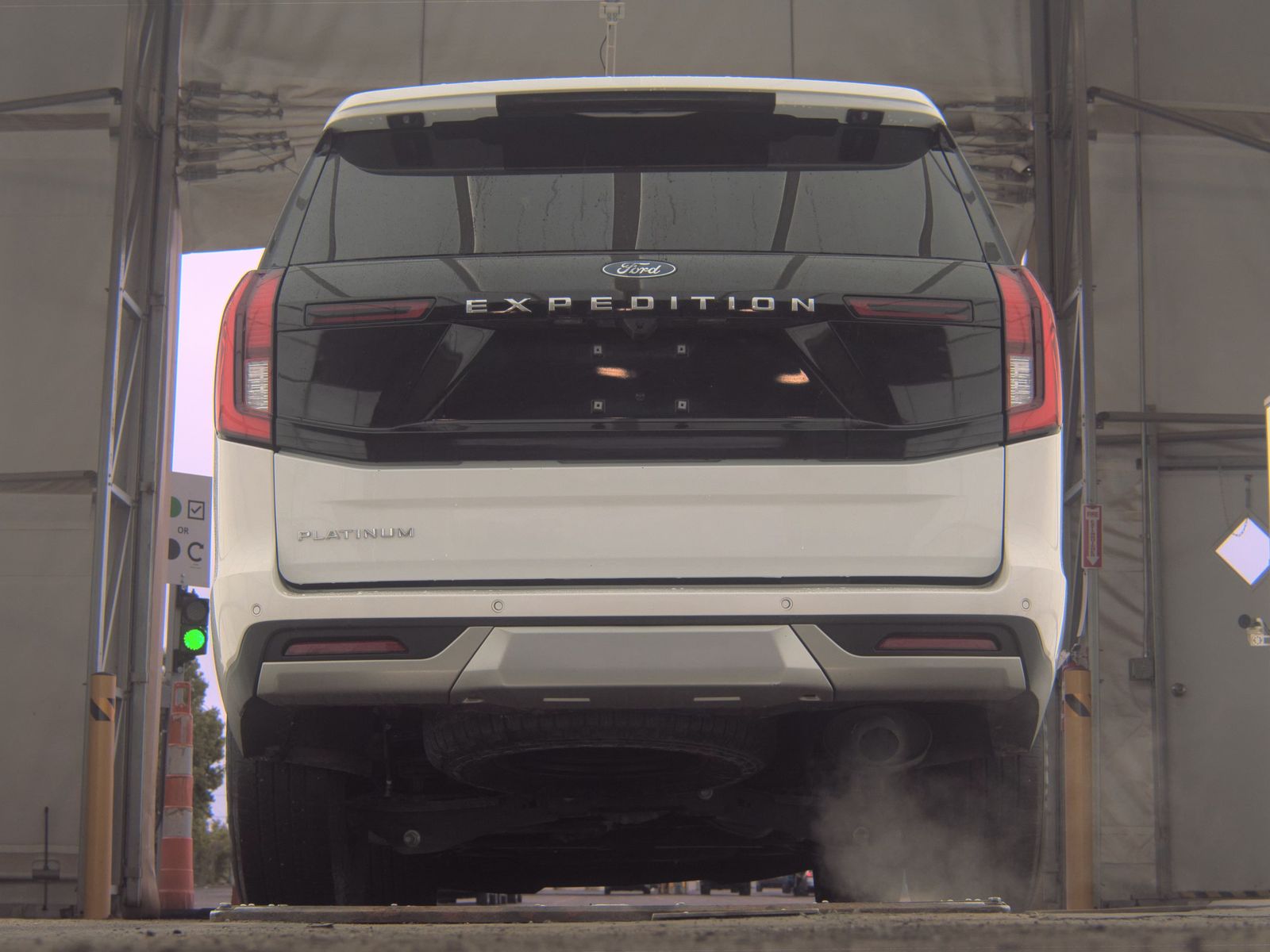 FORD EXPEDITION - 8