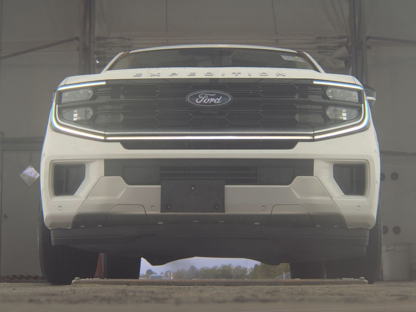 FORD EXPEDITION - 4