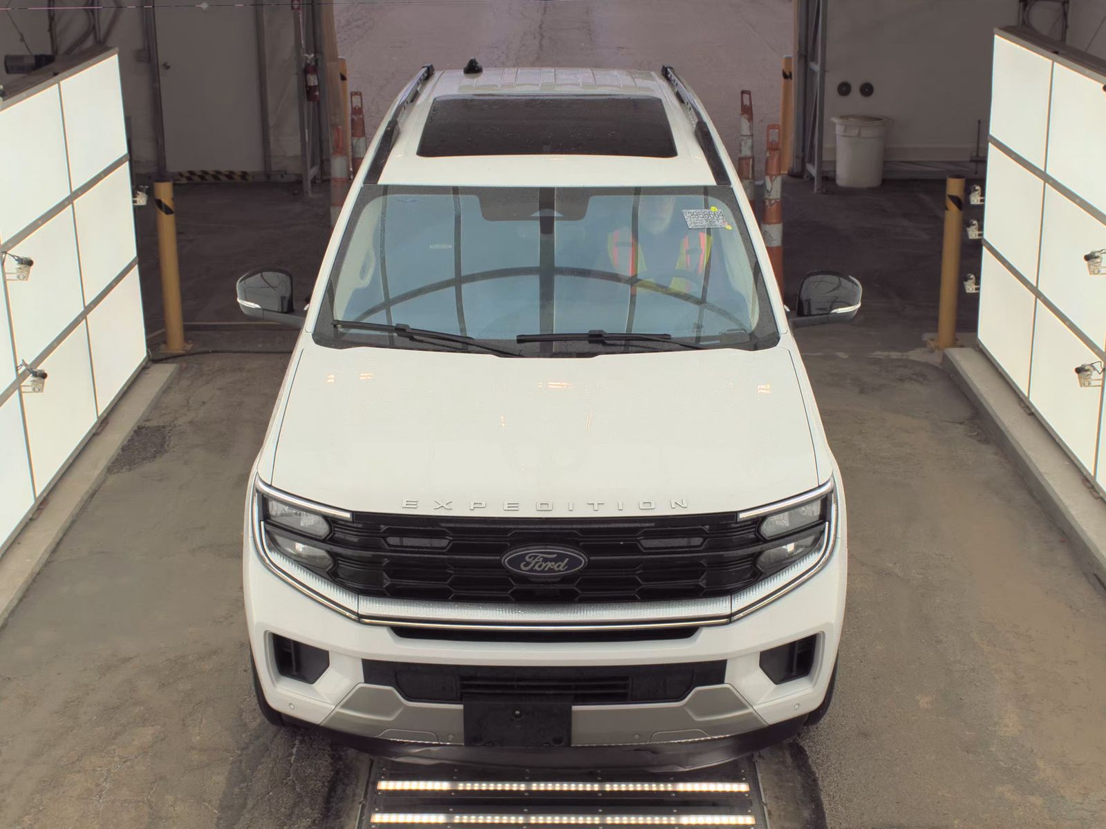 FORD EXPEDITION - 3