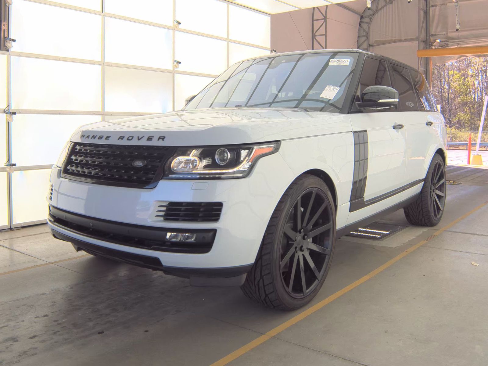 LAND ROVER RANGE ROVER - 1