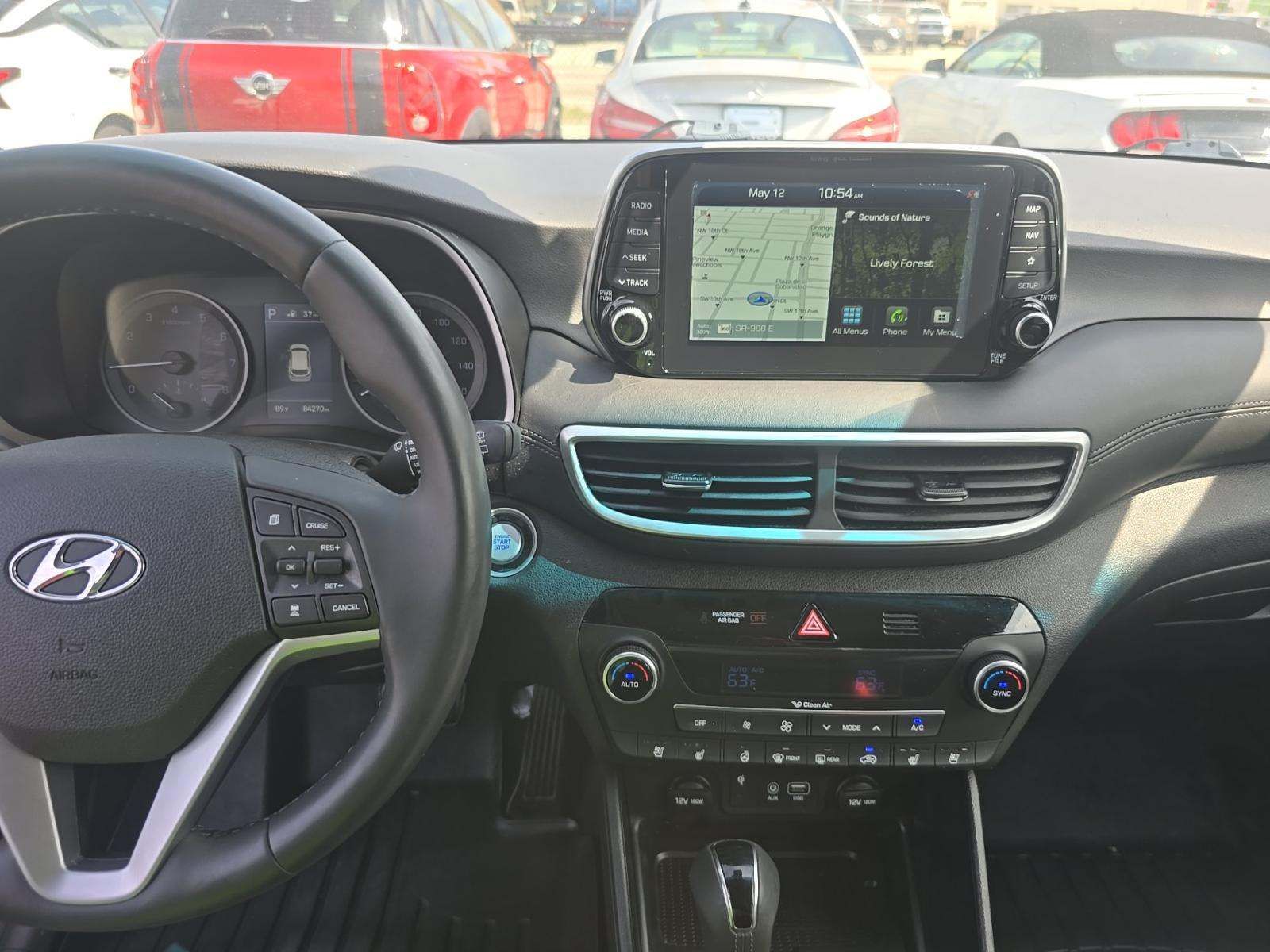 HYUNDAI TUCSON - 6