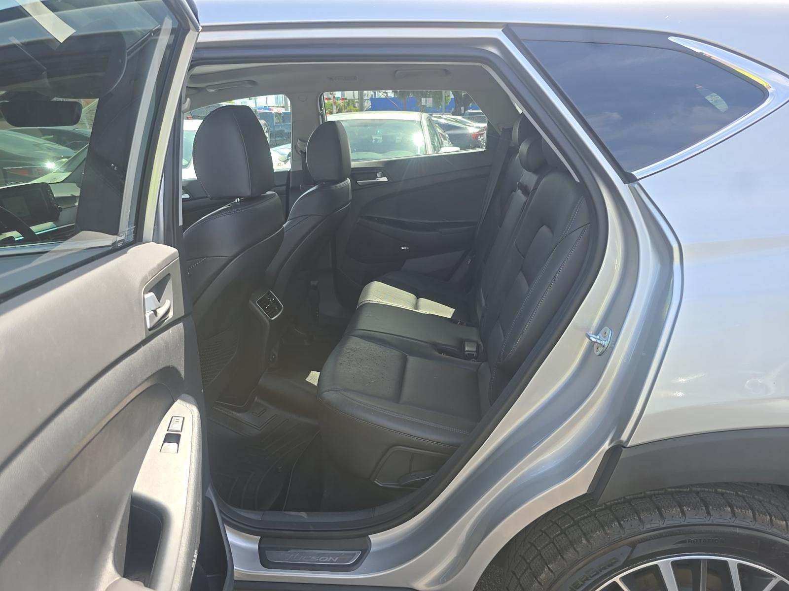 HYUNDAI TUCSON - 8