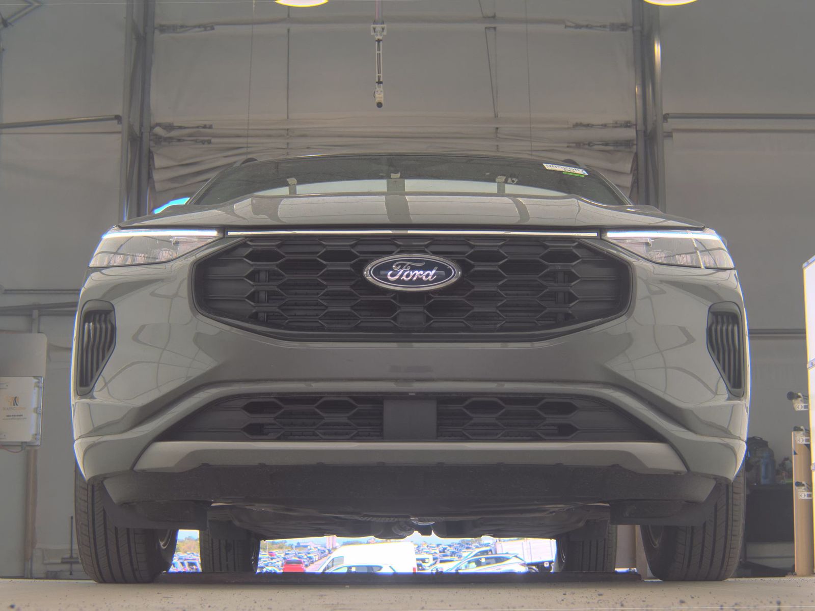 FORD ESCAPE - 4