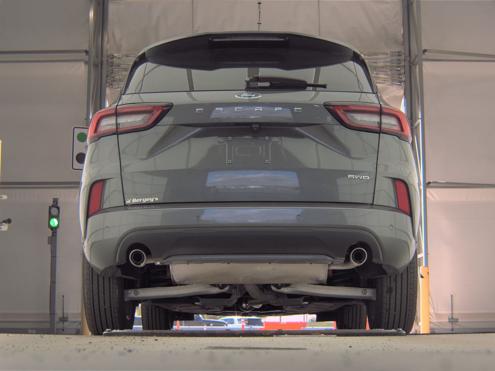 FORD ESCAPE - 8