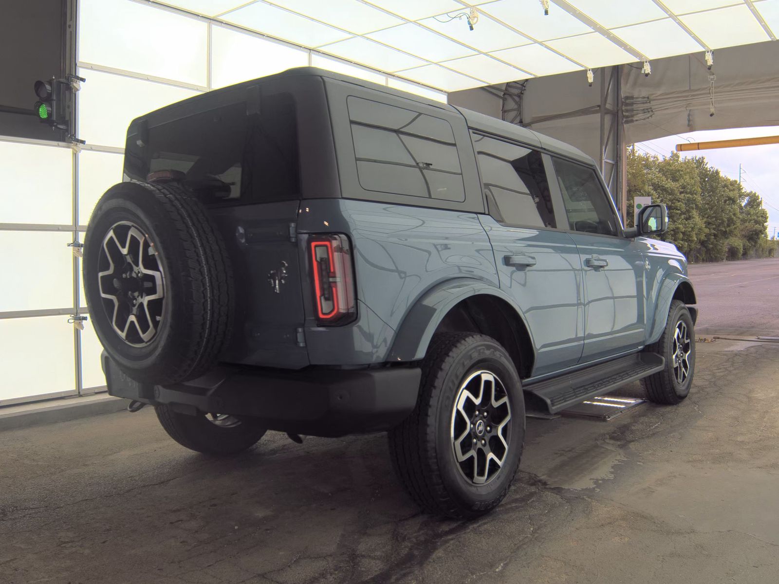 FORD BRONCO - 6
