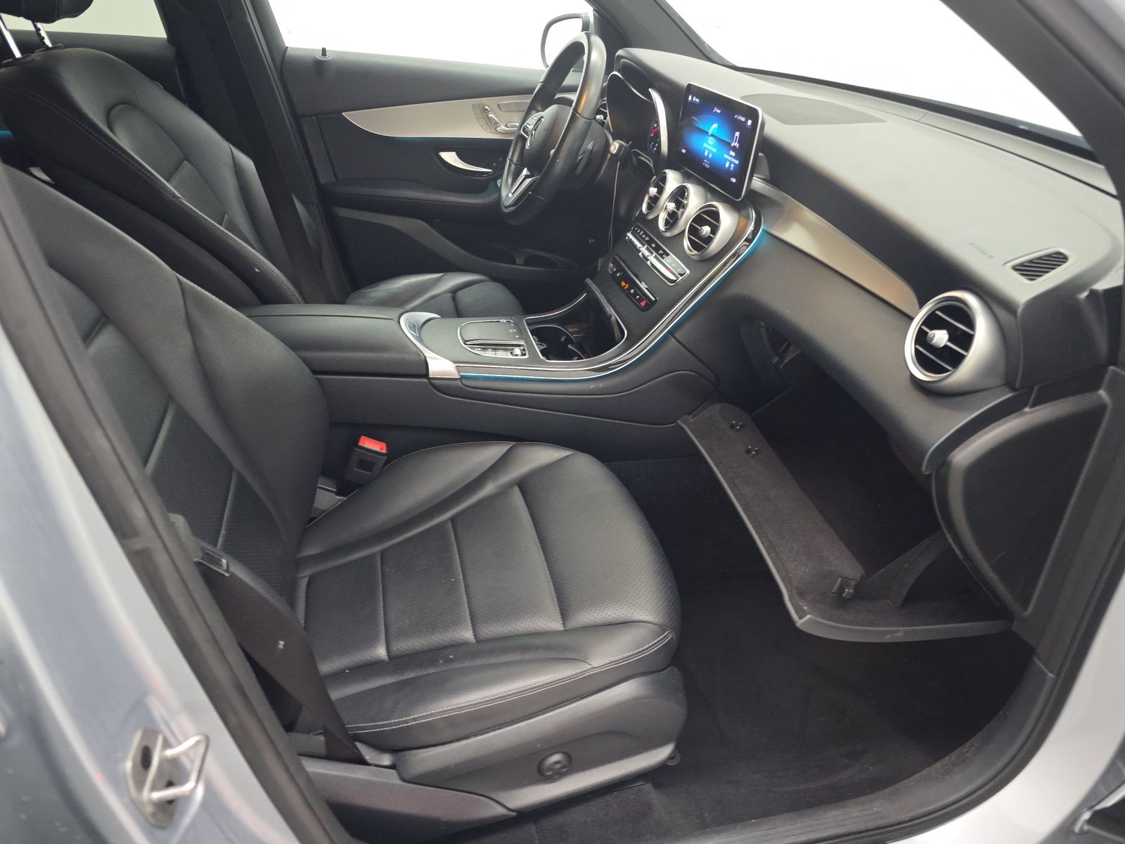 2022 Mercedes-Benz GLC GLC 300 RWD