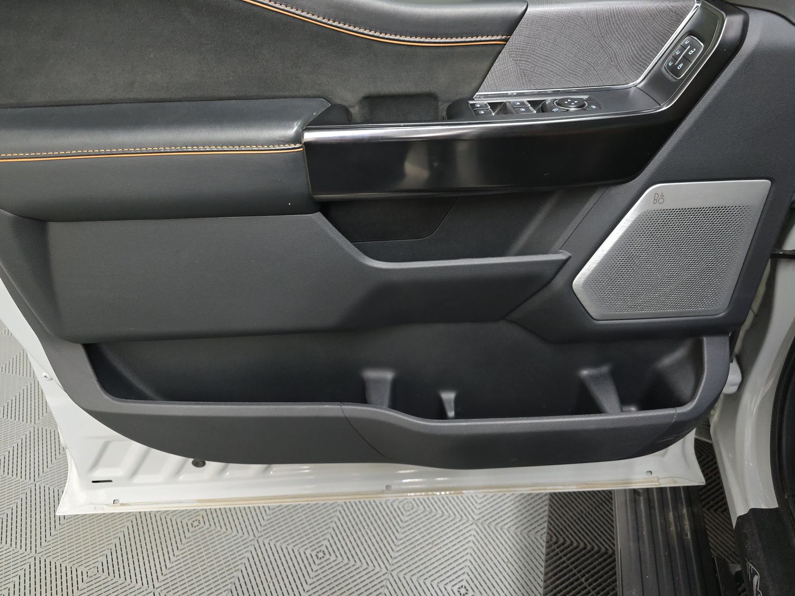 FORD F-150 - 10