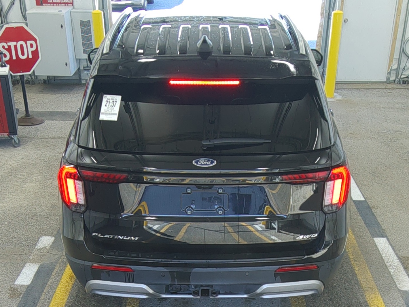 FORD EXPLORER - 6