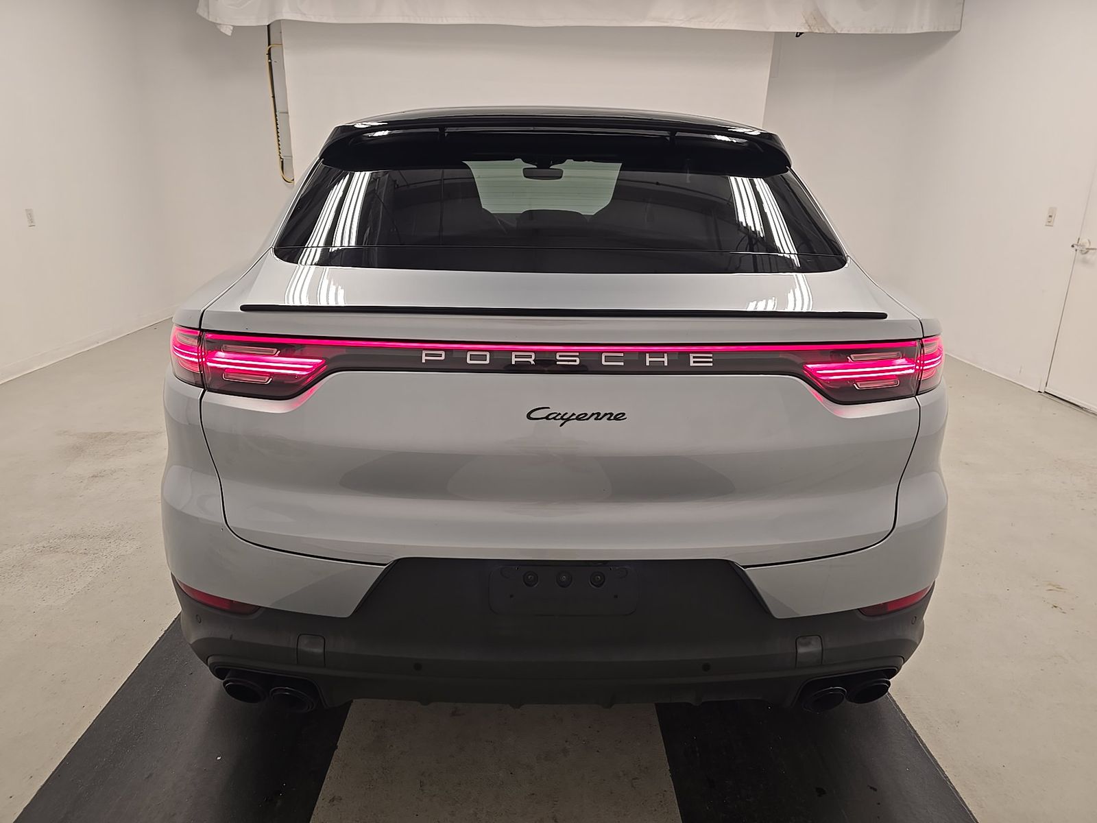 PORSCHE CAYENNE - 6