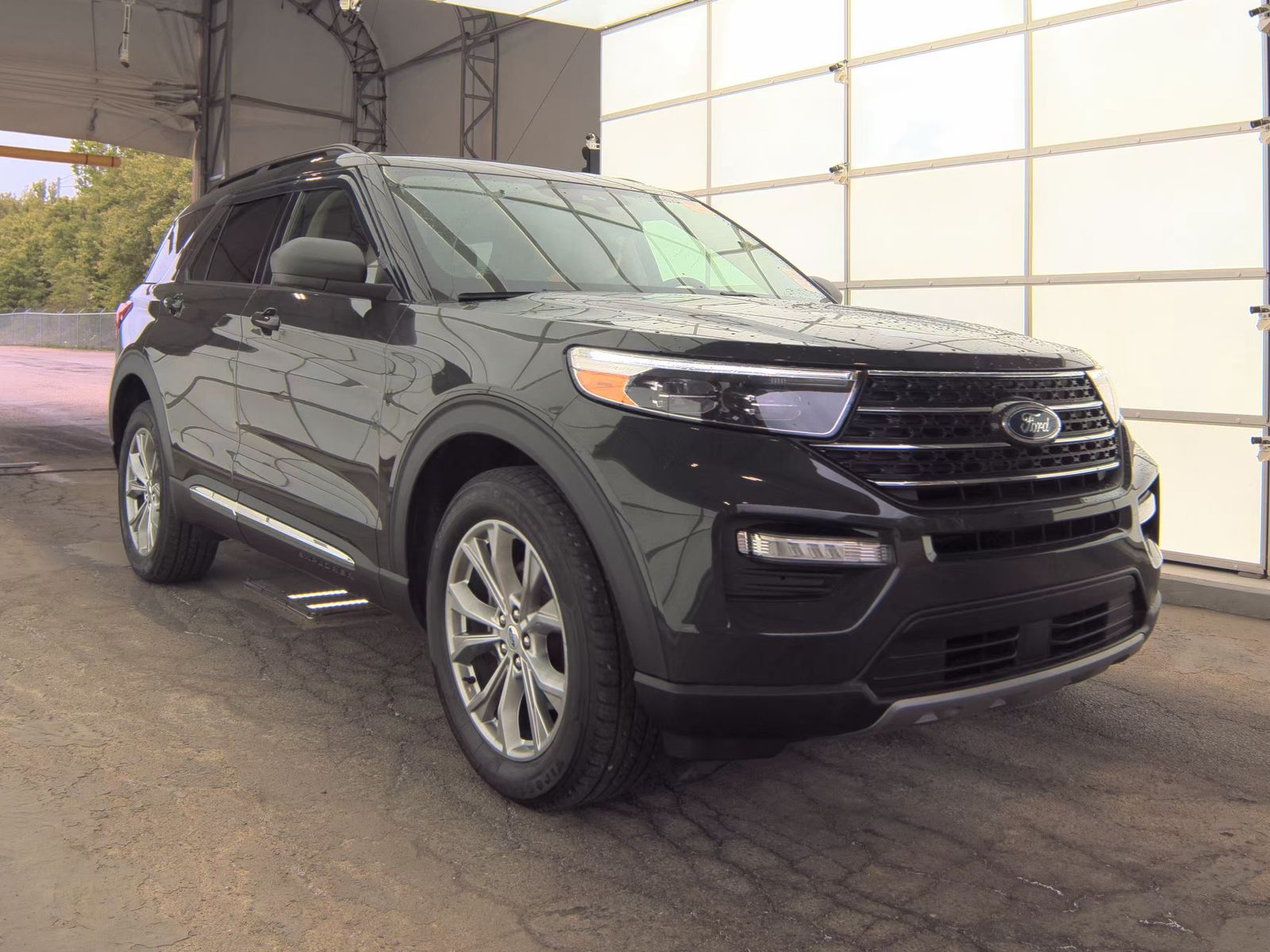 FORD EXPLORER - 5