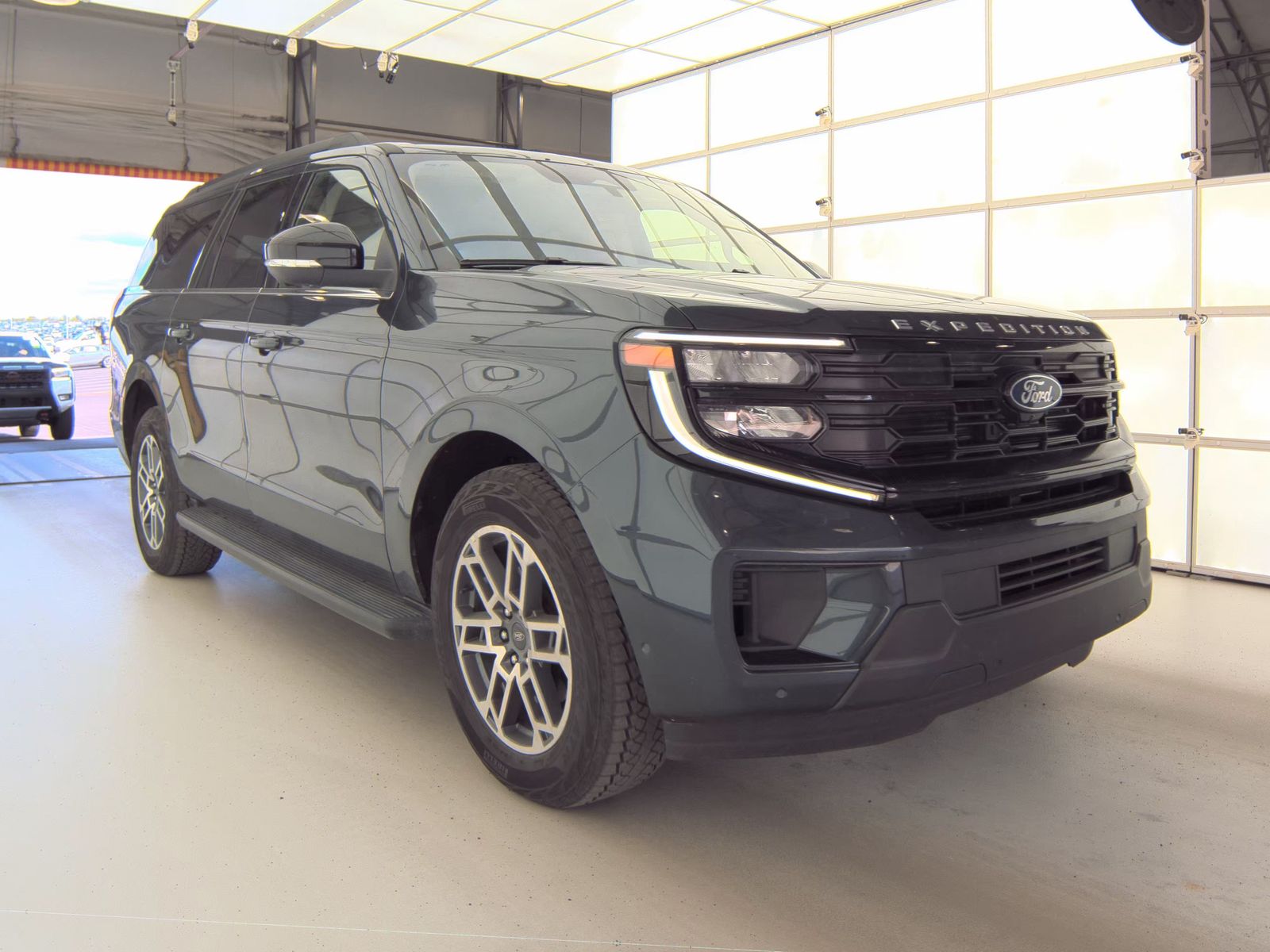FORD EXPEDITION MAX - 5