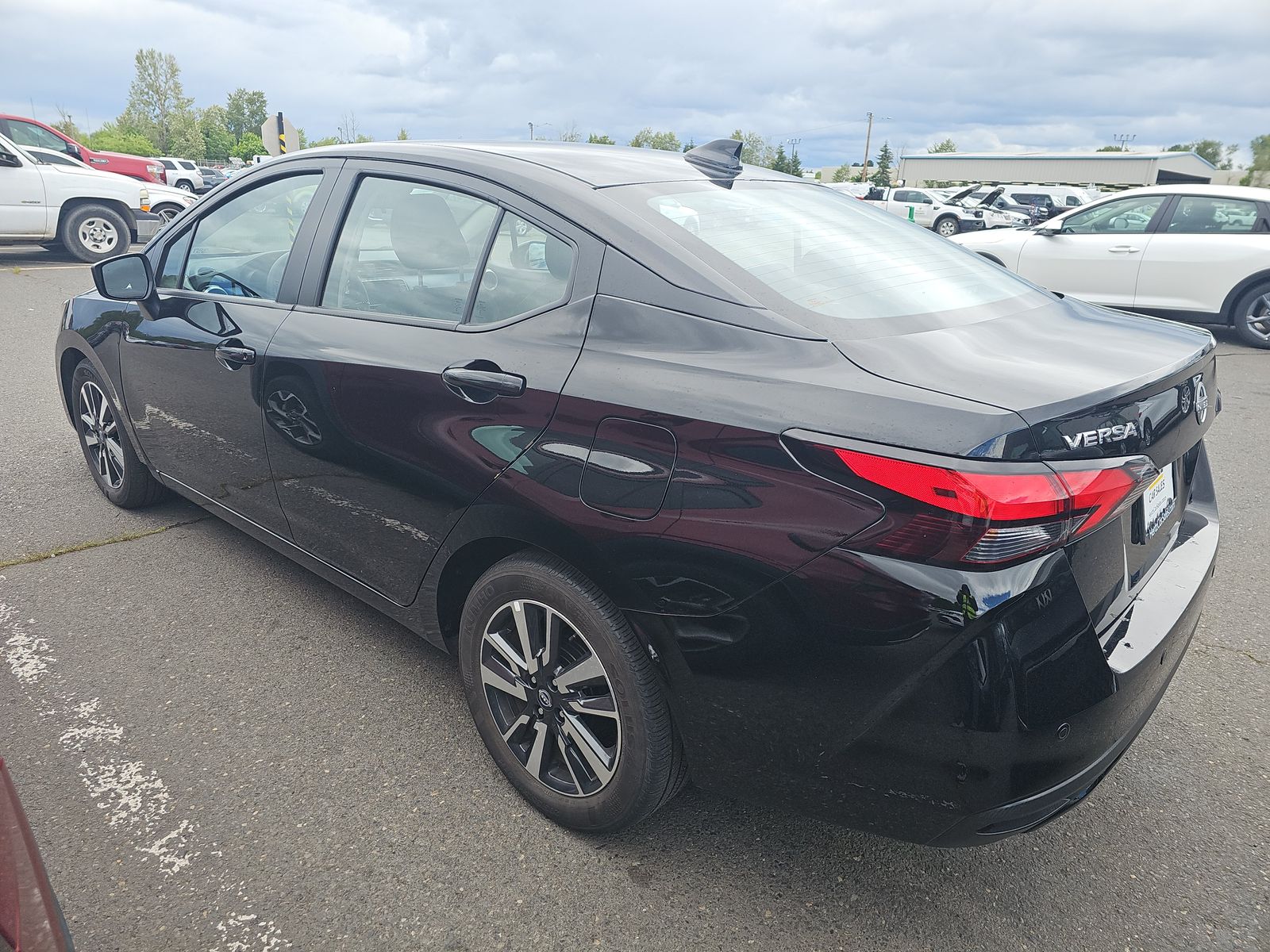 NISSAN VERSA - 7