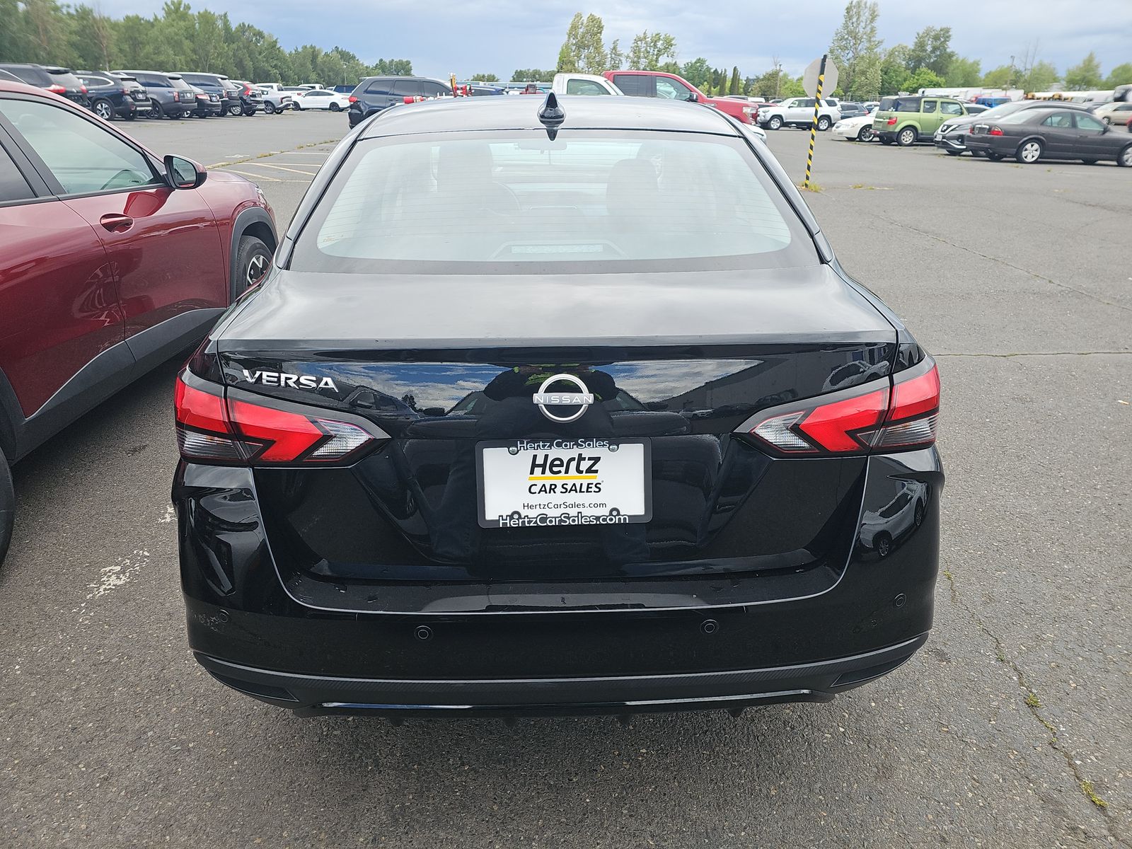 NISSAN VERSA - 6