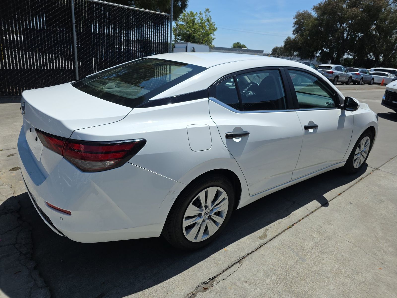 NISSAN SENTRA - 5