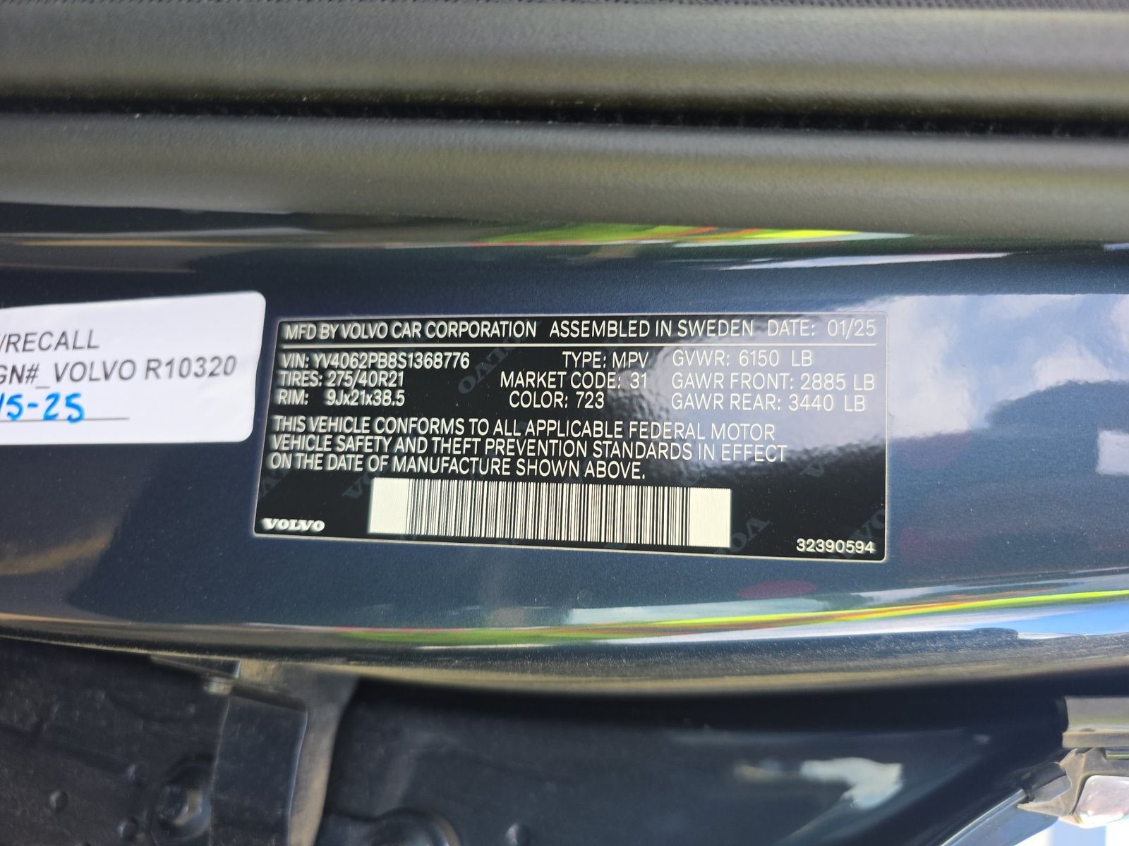 2025 Volvo XC90 B6 Plus FWD