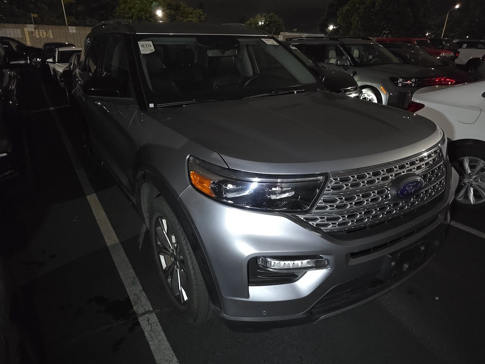 FORD EXPLORER - 4