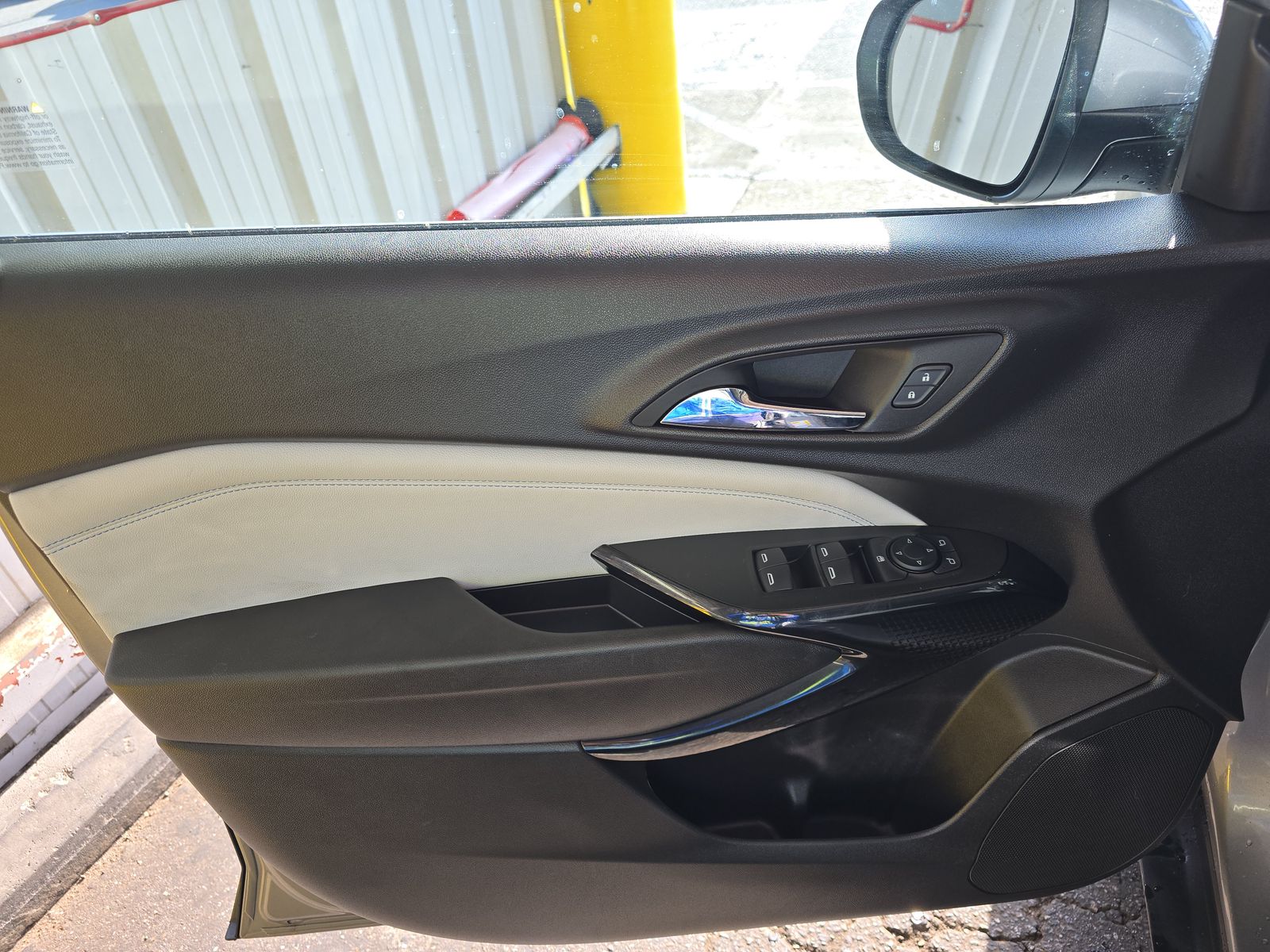 CHEVROLET TRAX - 10