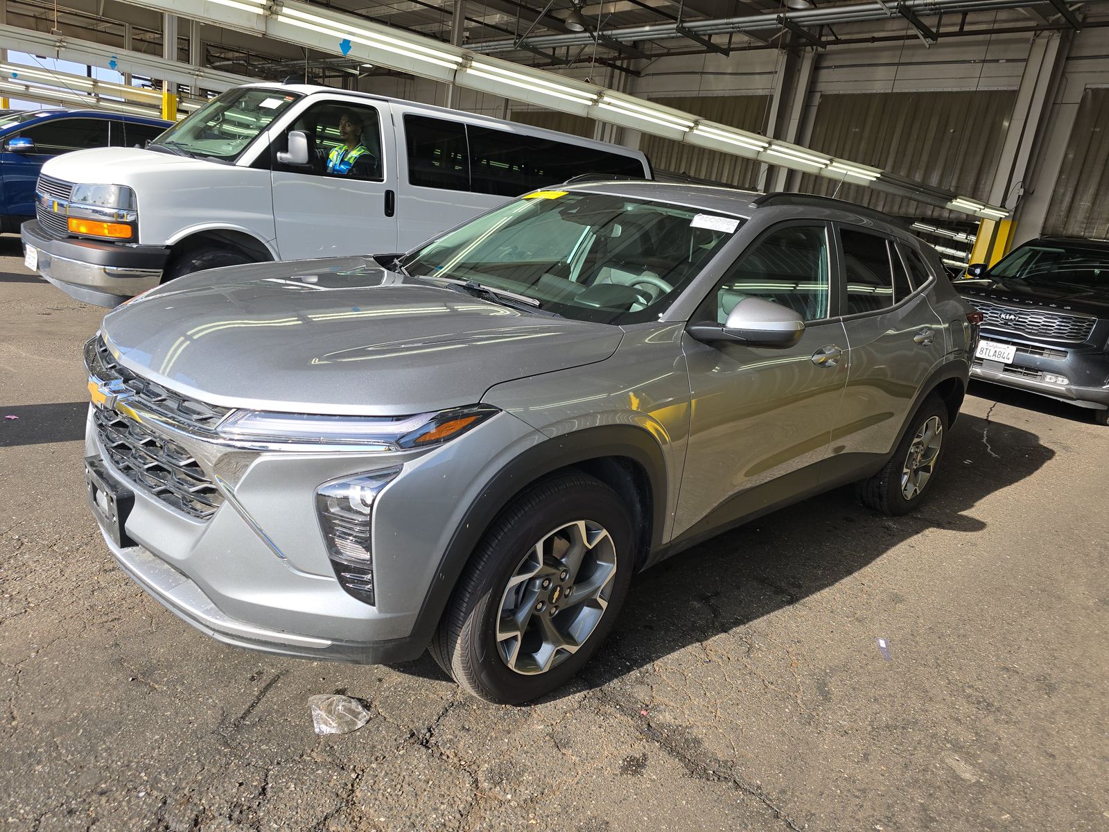 CHEVROLET TRAX - 1