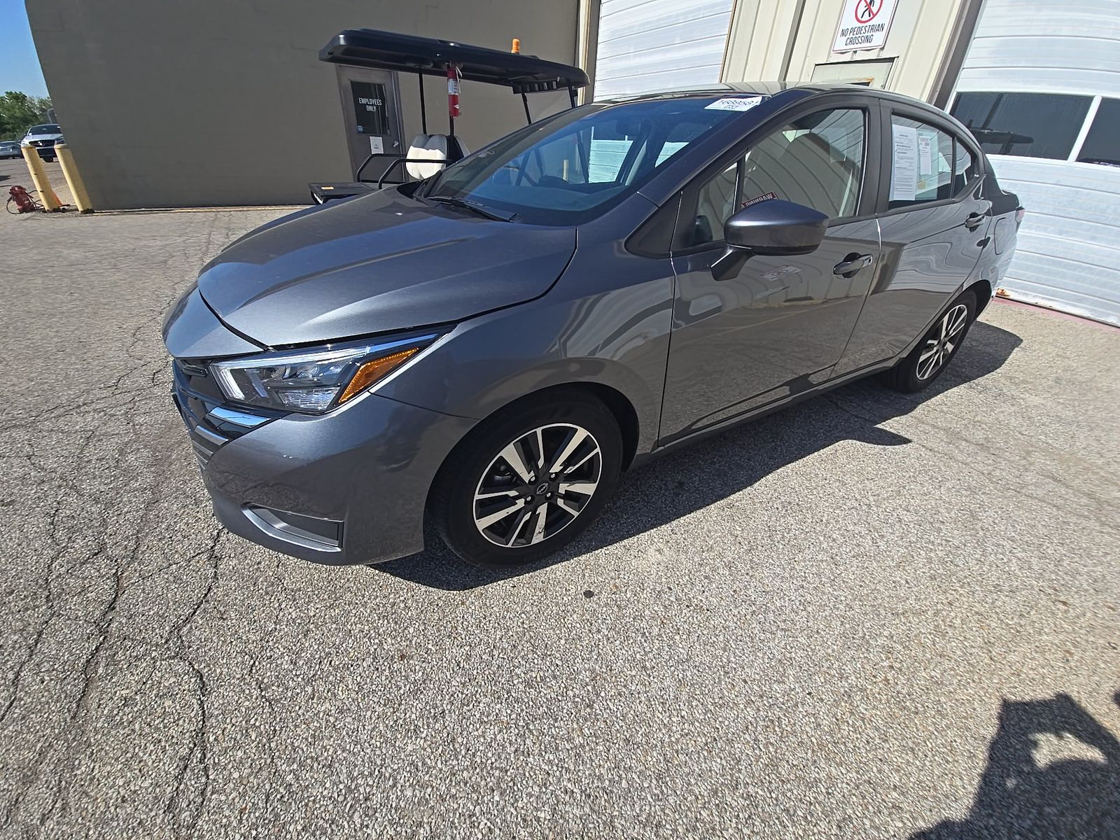 NISSAN VERSA - 1