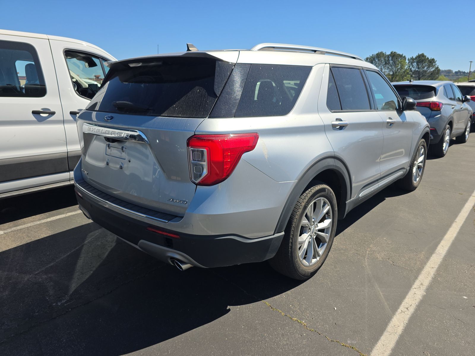 FORD EXPLORER - 5