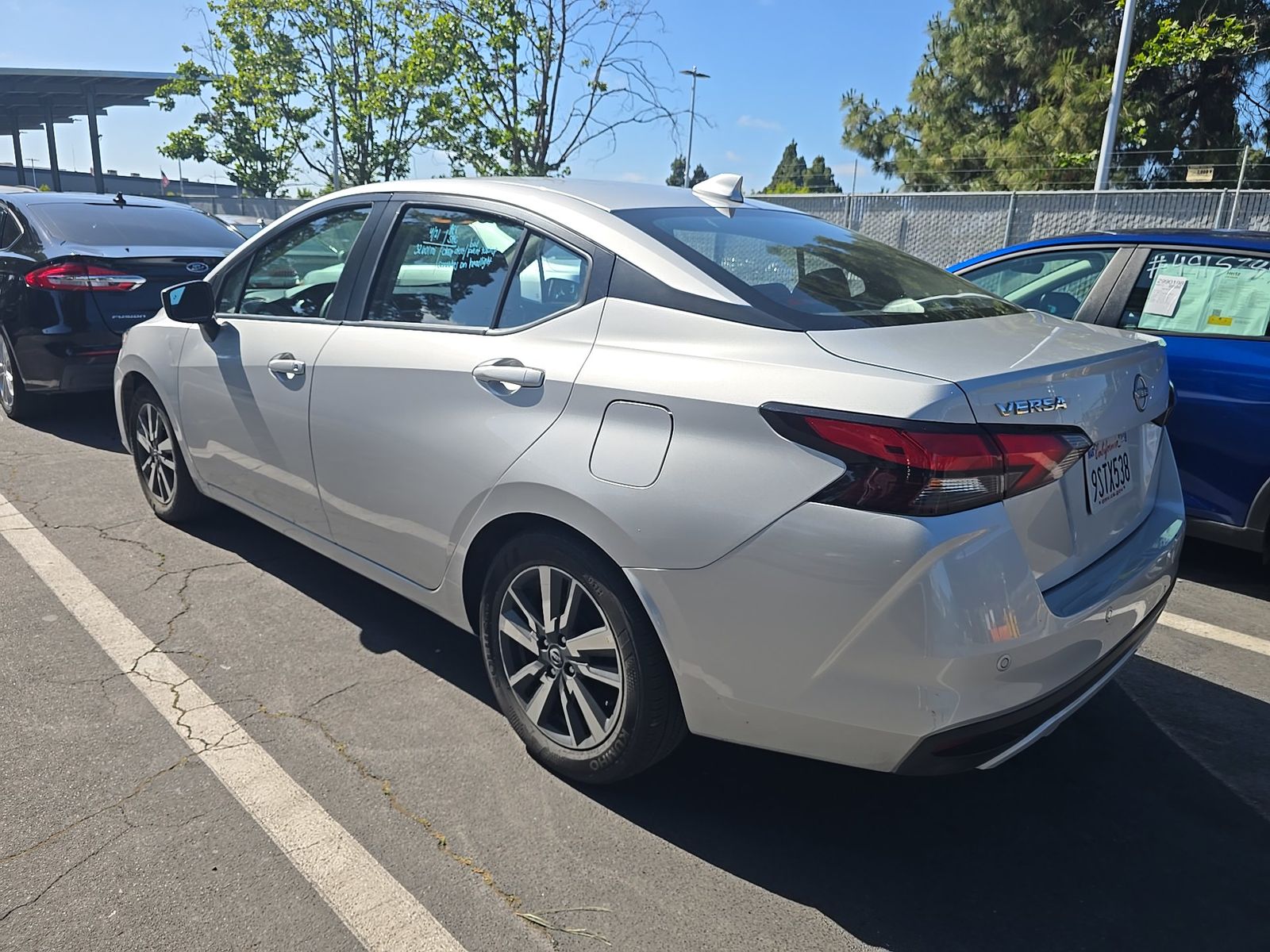 NISSAN VERSA - 7