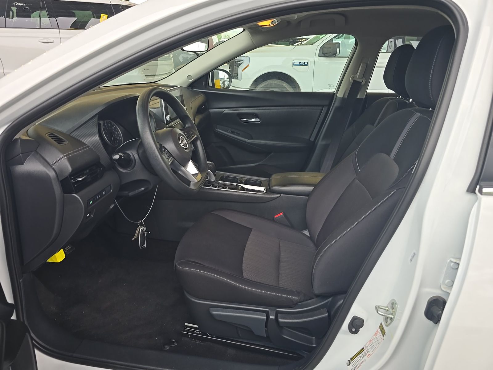 NISSAN SENTRA - 8