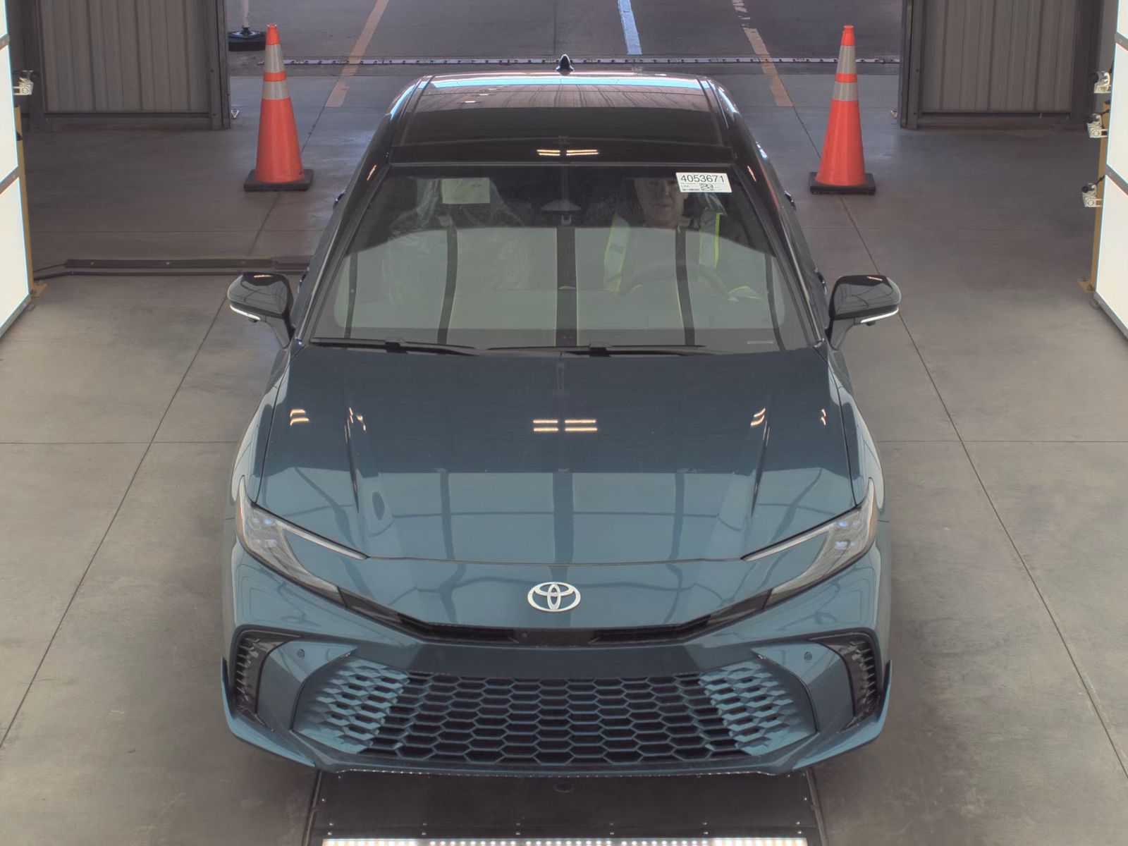TOYOTA CAMRY - 3