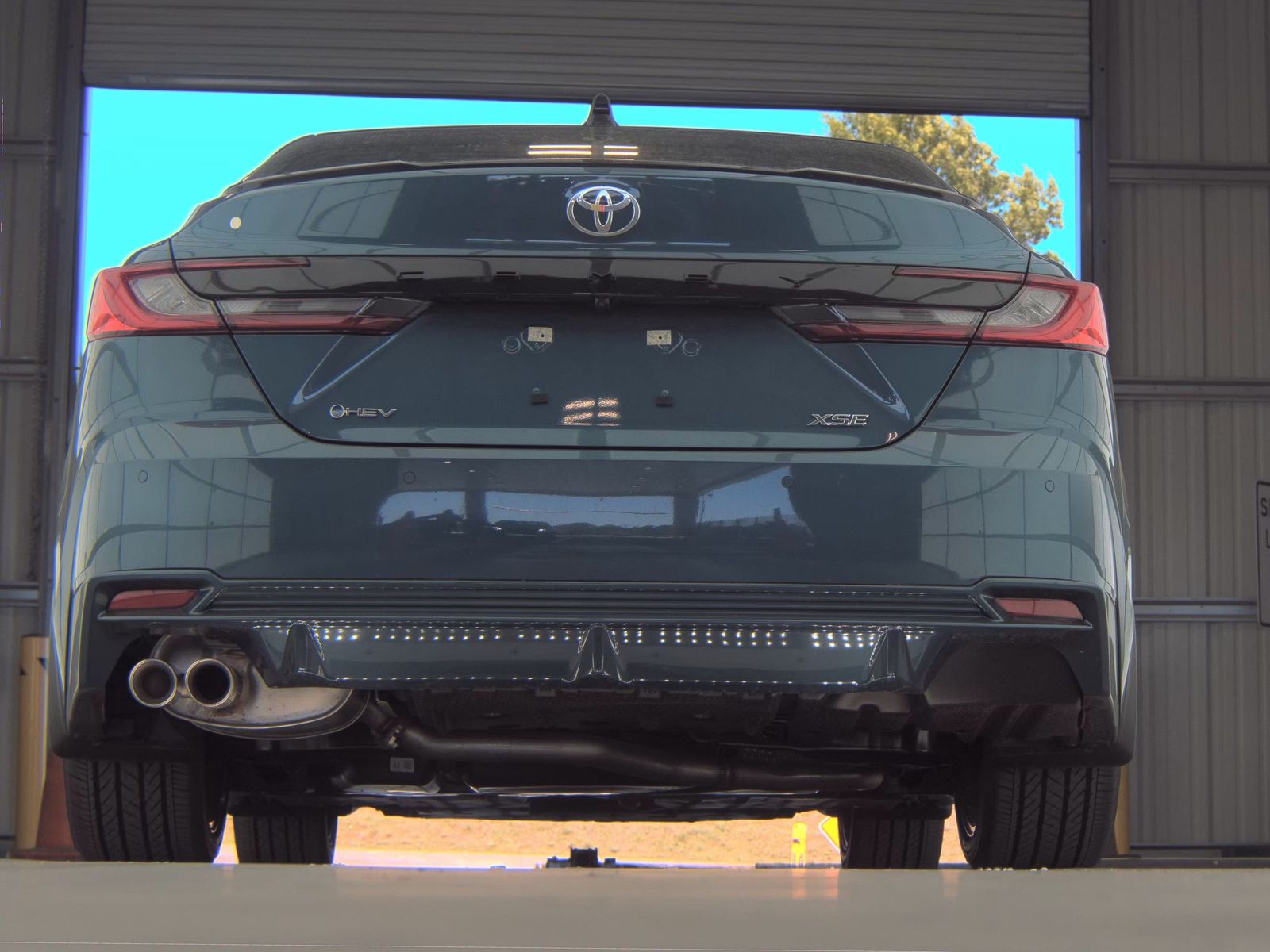 TOYOTA CAMRY - 8