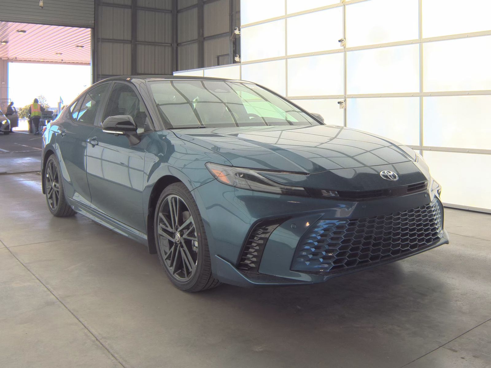 TOYOTA CAMRY - 5