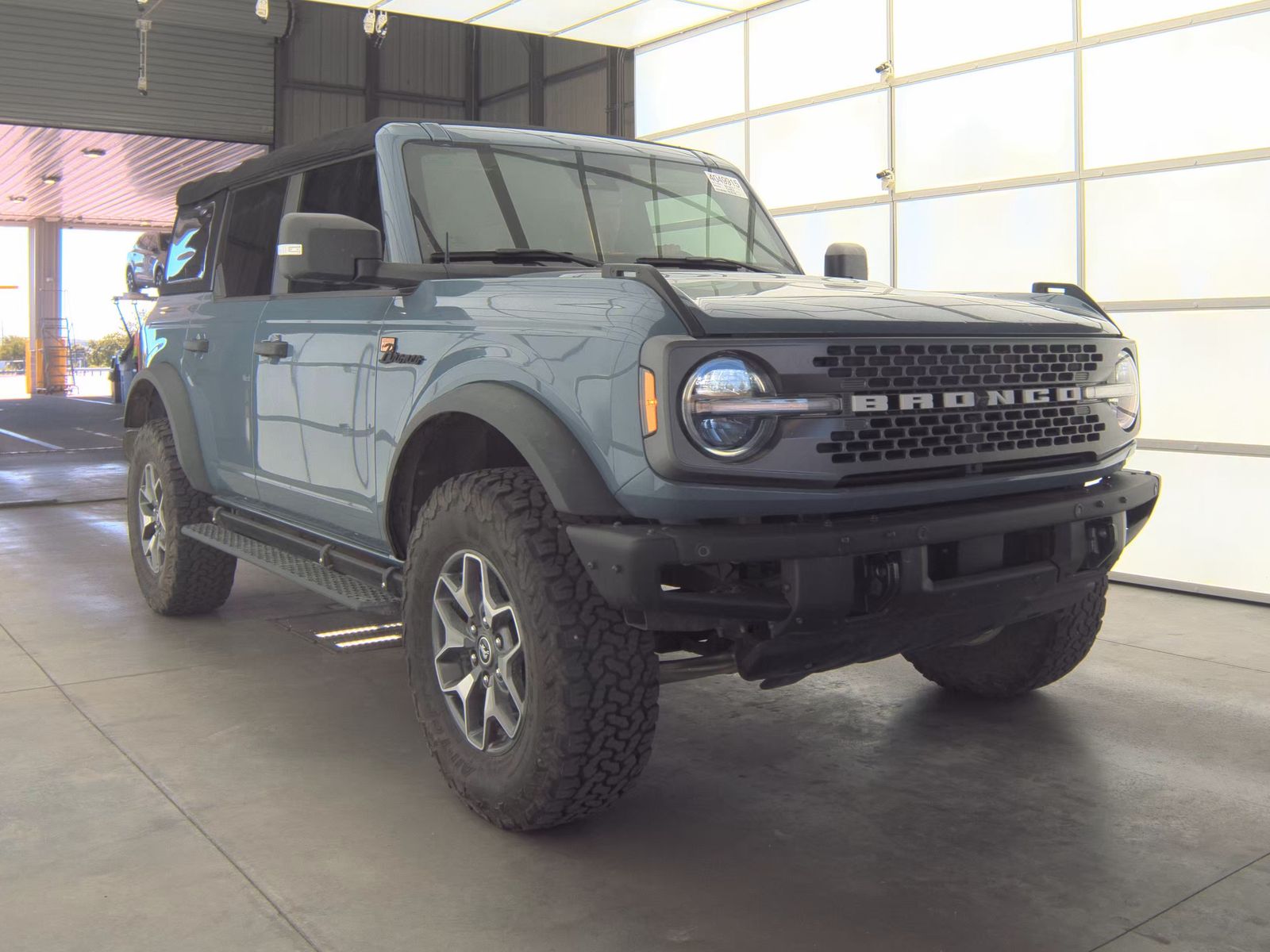 FORD BRONCO - 5