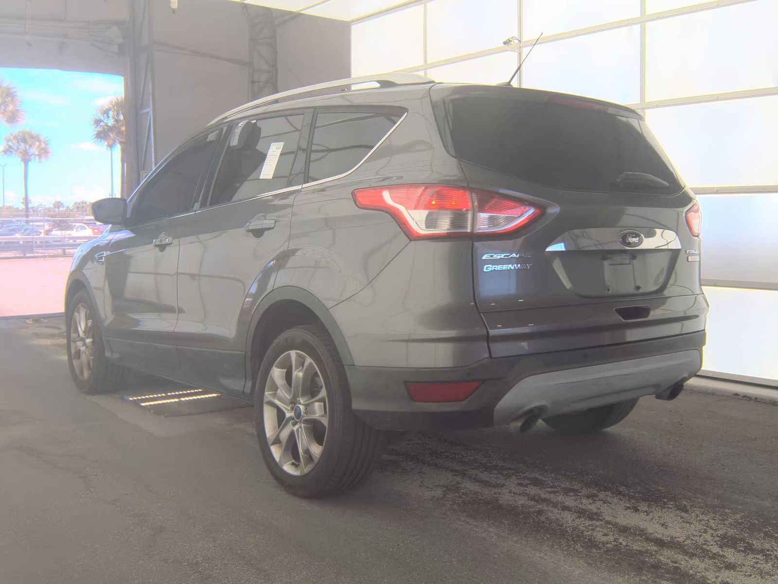 FORD ESCAPE - 9
